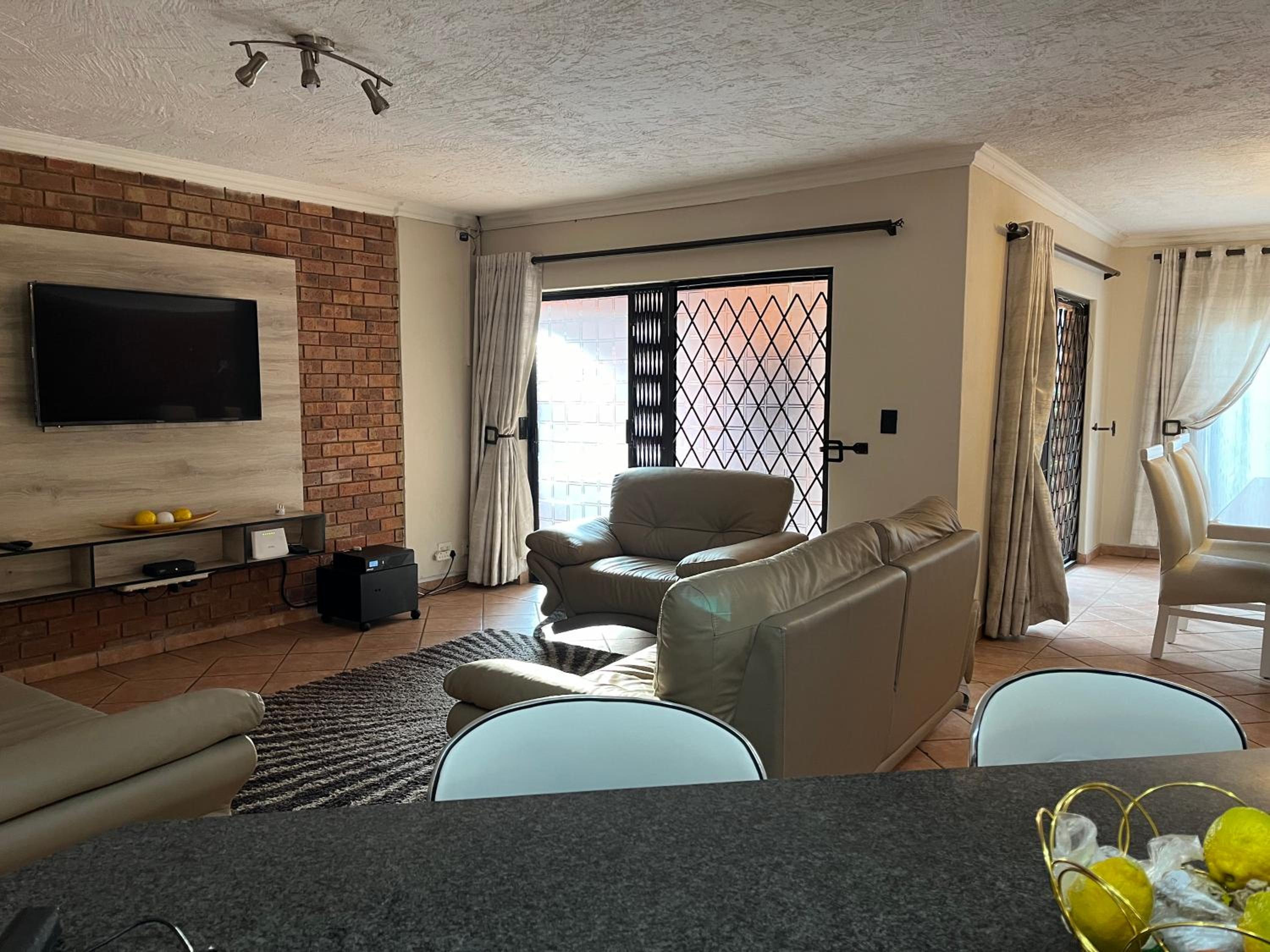 Three-Bedroom House photo 1