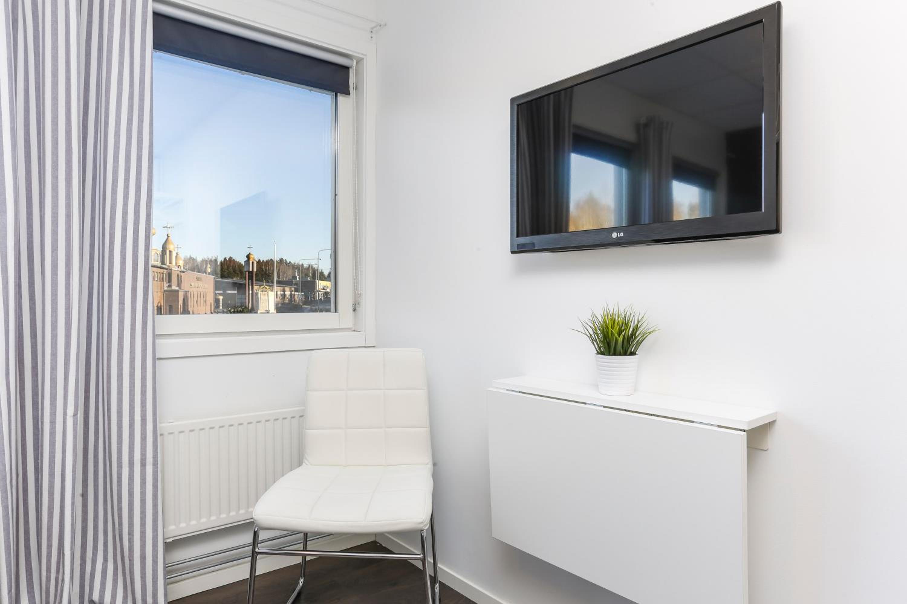 Standard Double or Twin Room photo 2