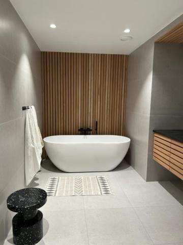 Villa photo 3