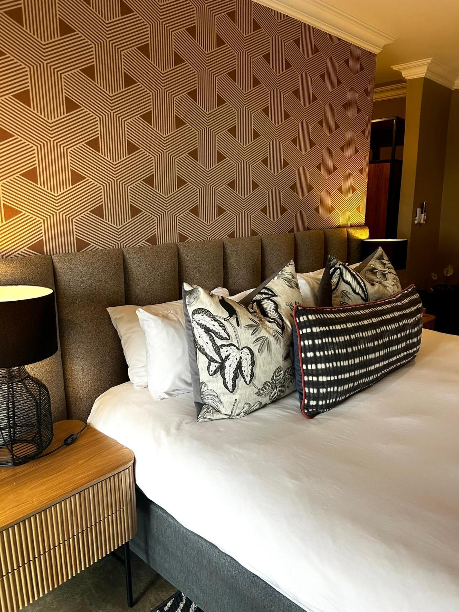 Superior Triple Room photo 3