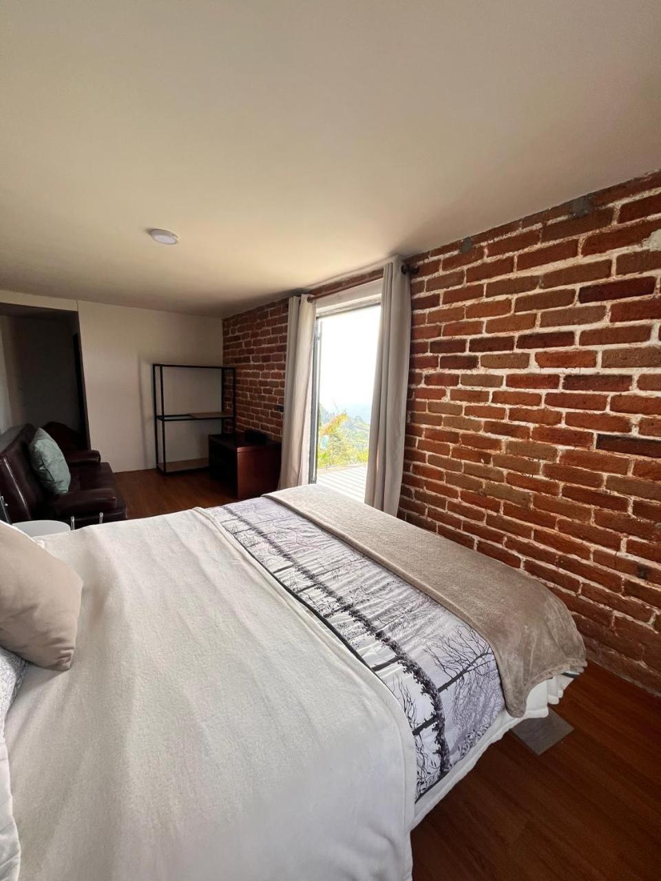 Double Room with Balcony photo 1