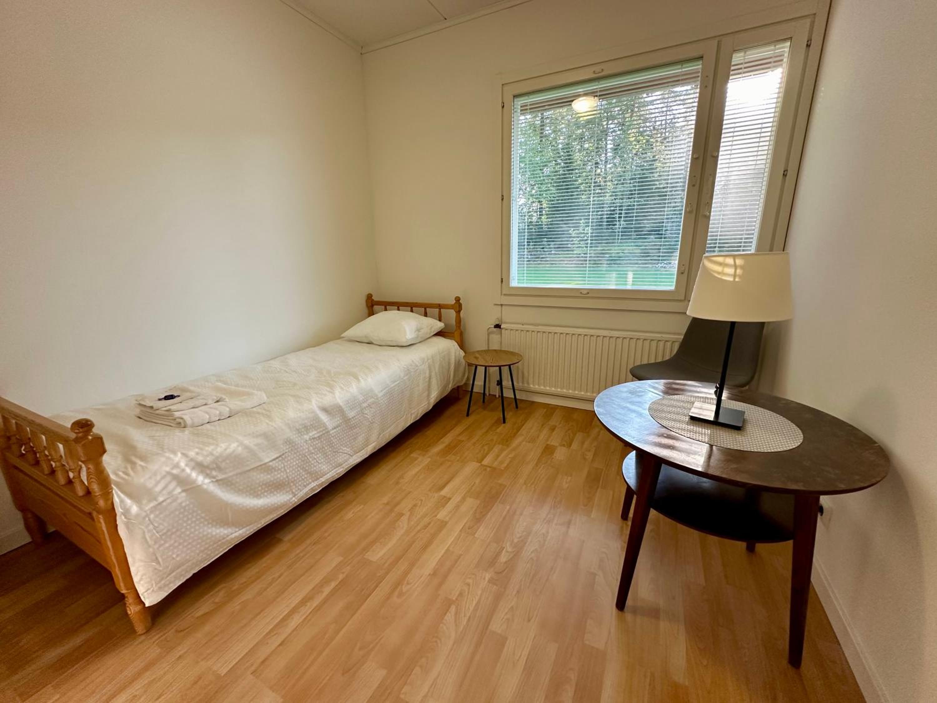 Economy Single Room