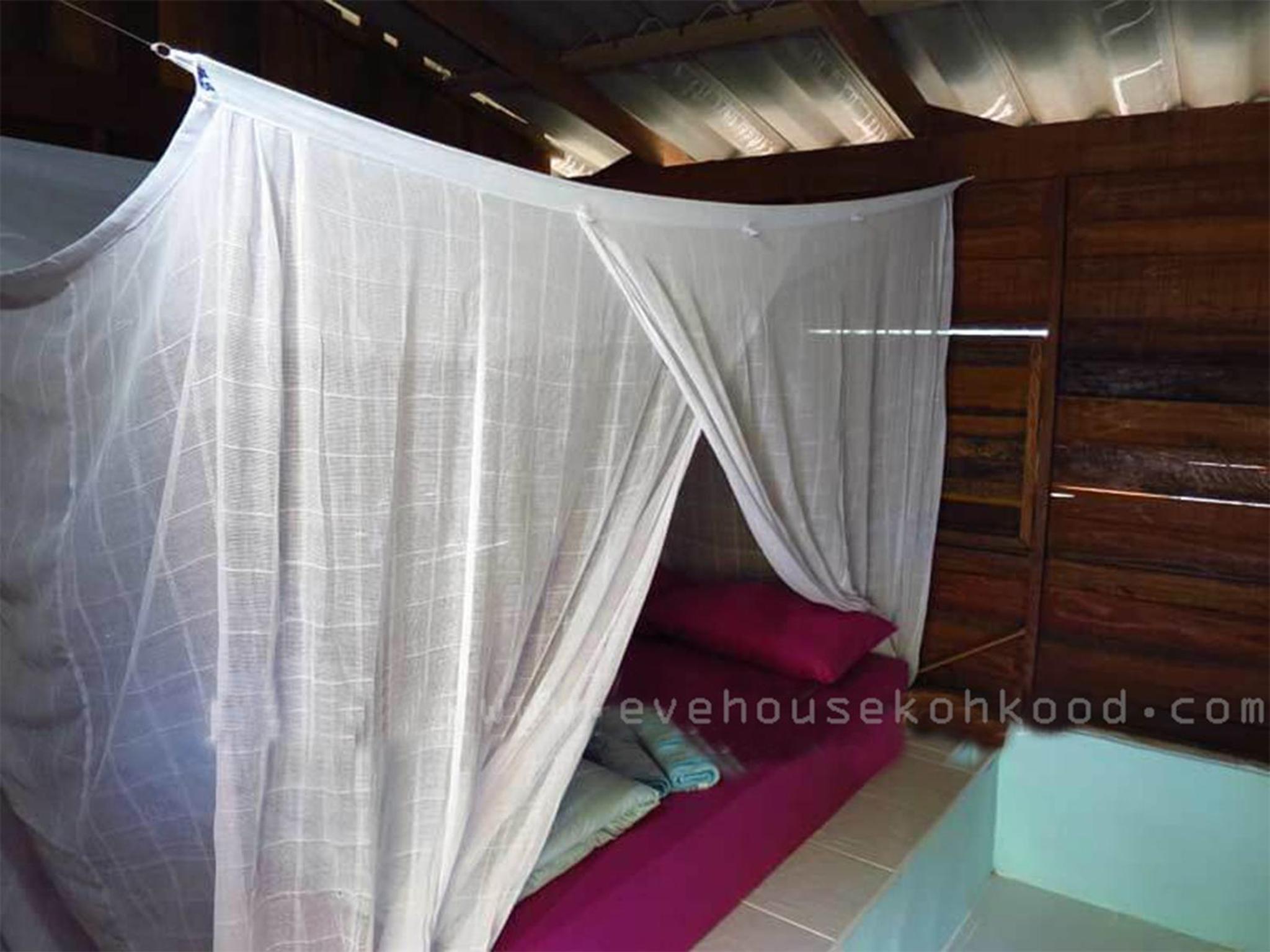 Standard Bungalow with Fan - Photo 1