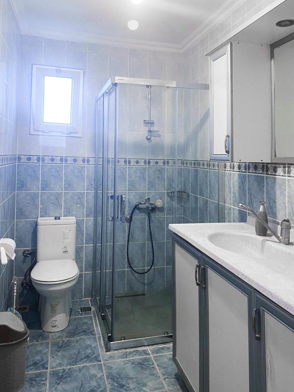 Two-Bedroom Apartment with Sea View - Photo 7