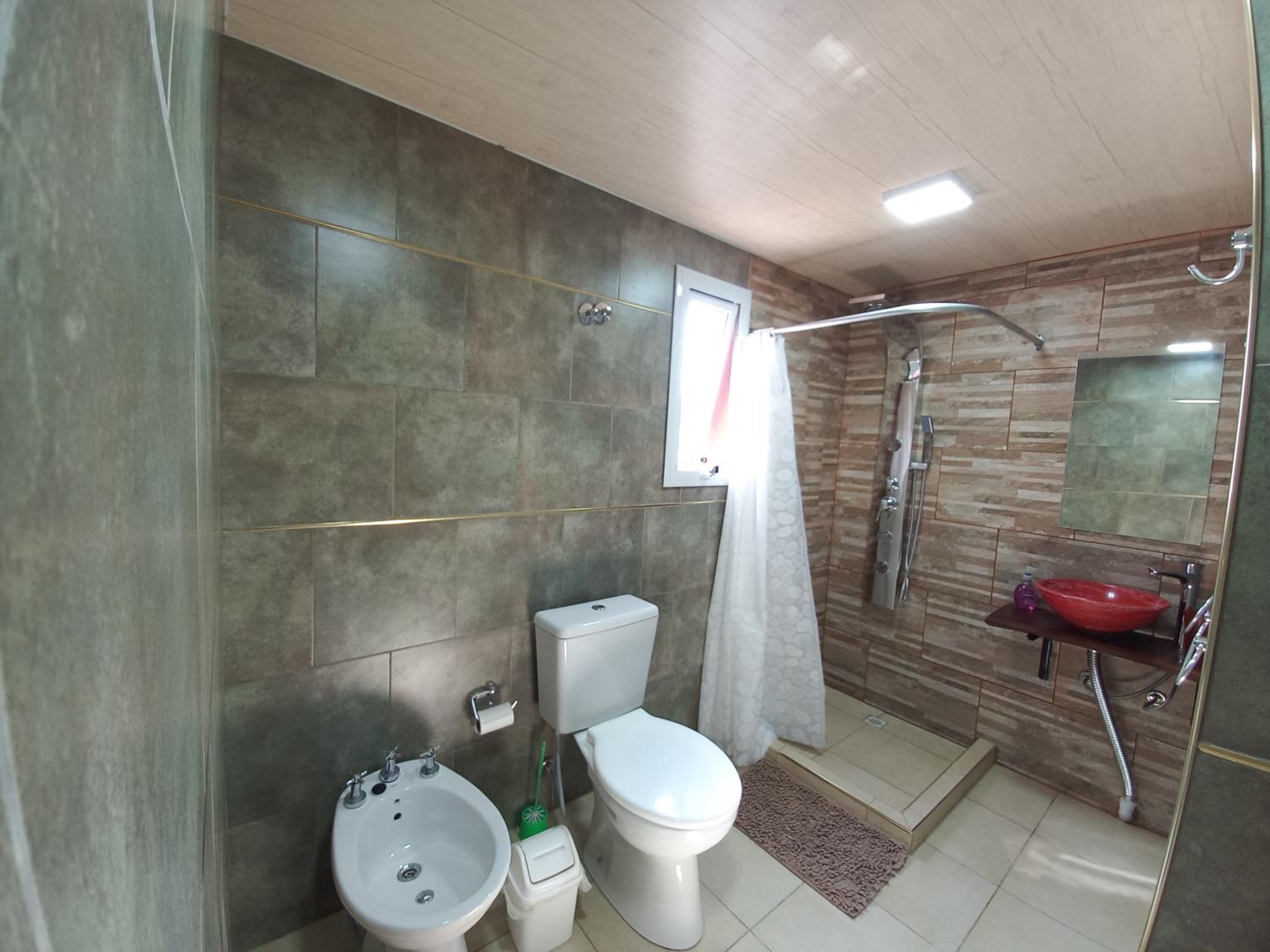 Three-Bedroom Vacation Home  photo 3