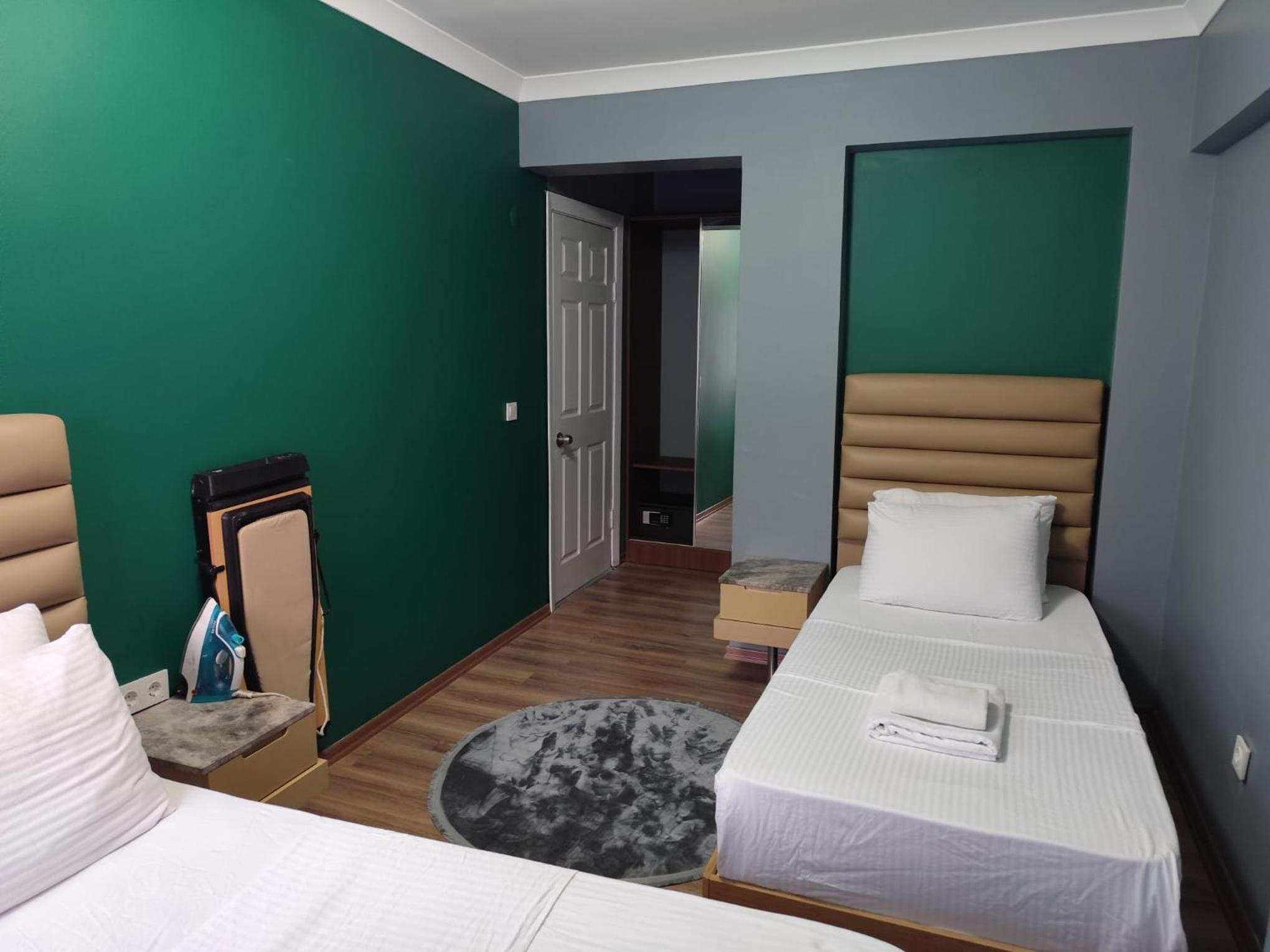 Two Bedroom Family Room (Non Smoking) photo 2