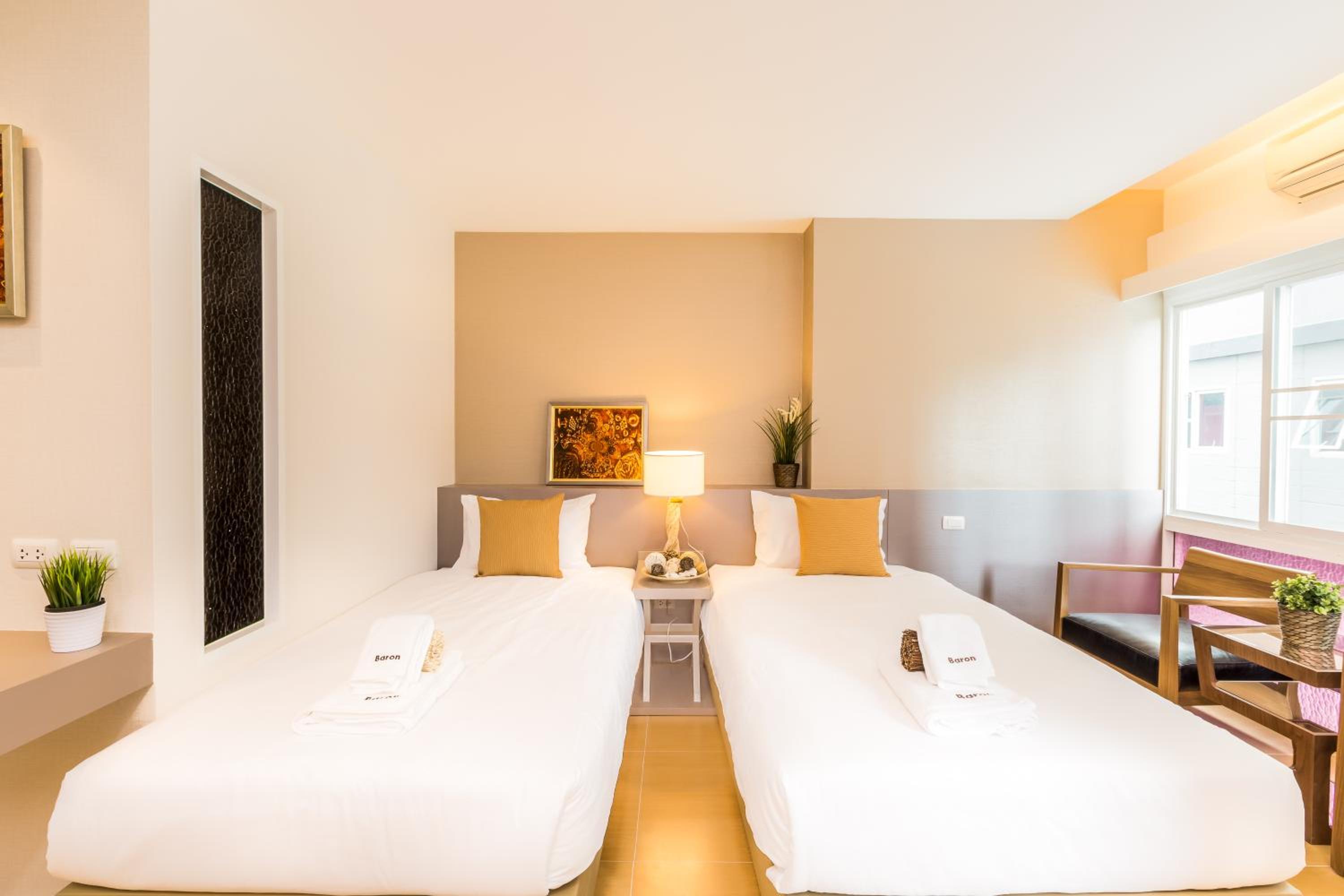 Superior Deluxe Double or Twin Room  photo 2
