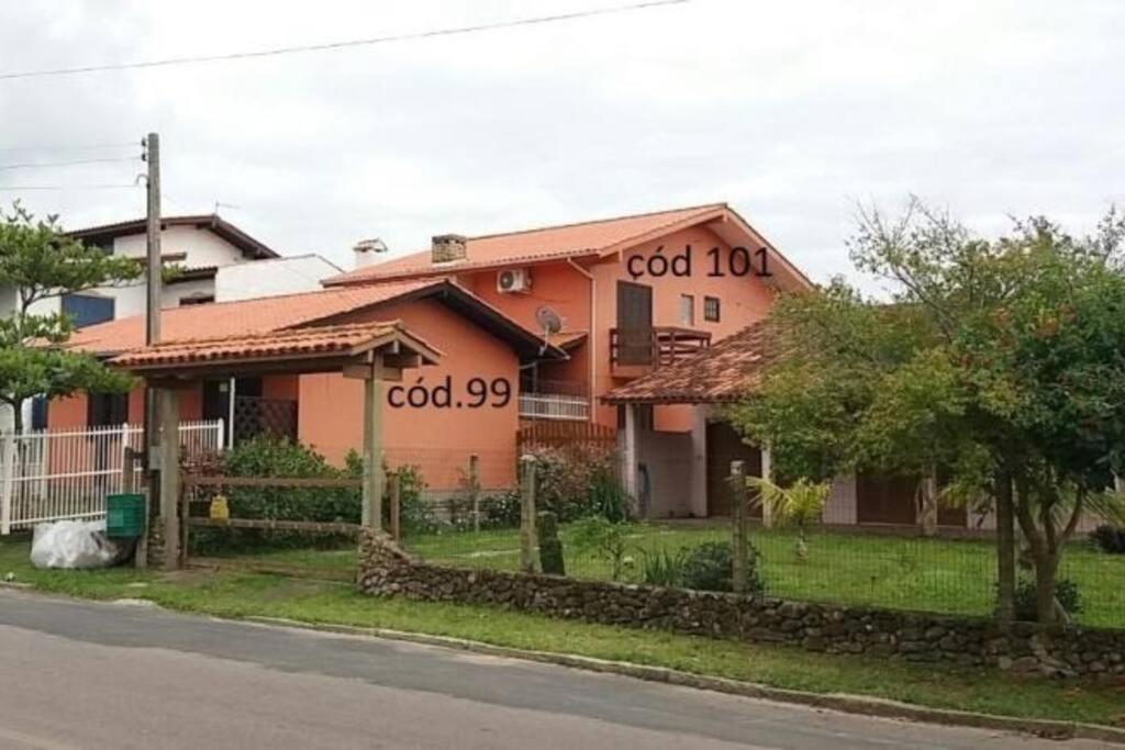 Two-Bedroom House photo 2