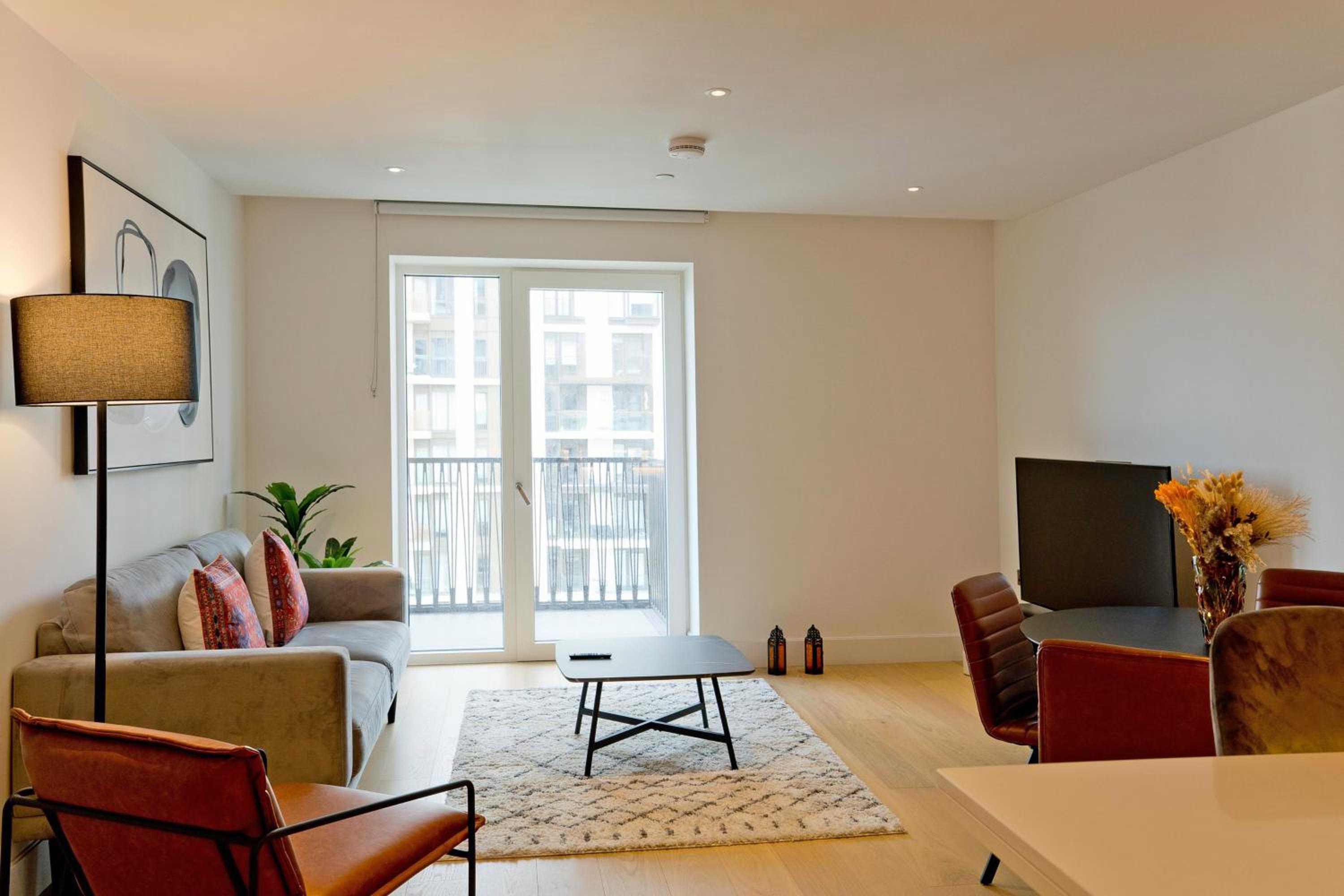 Apartment with View and Balcony photo 1
