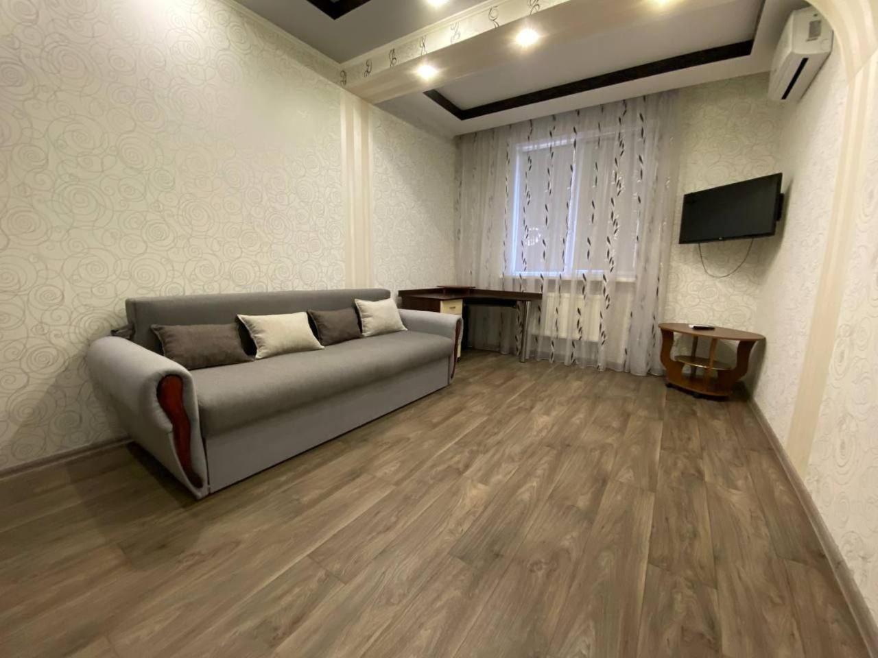 One-Bedroom House photo 3