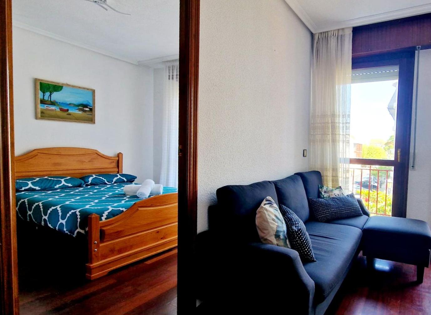 Apartamento de tres habitaciones con vista al parque