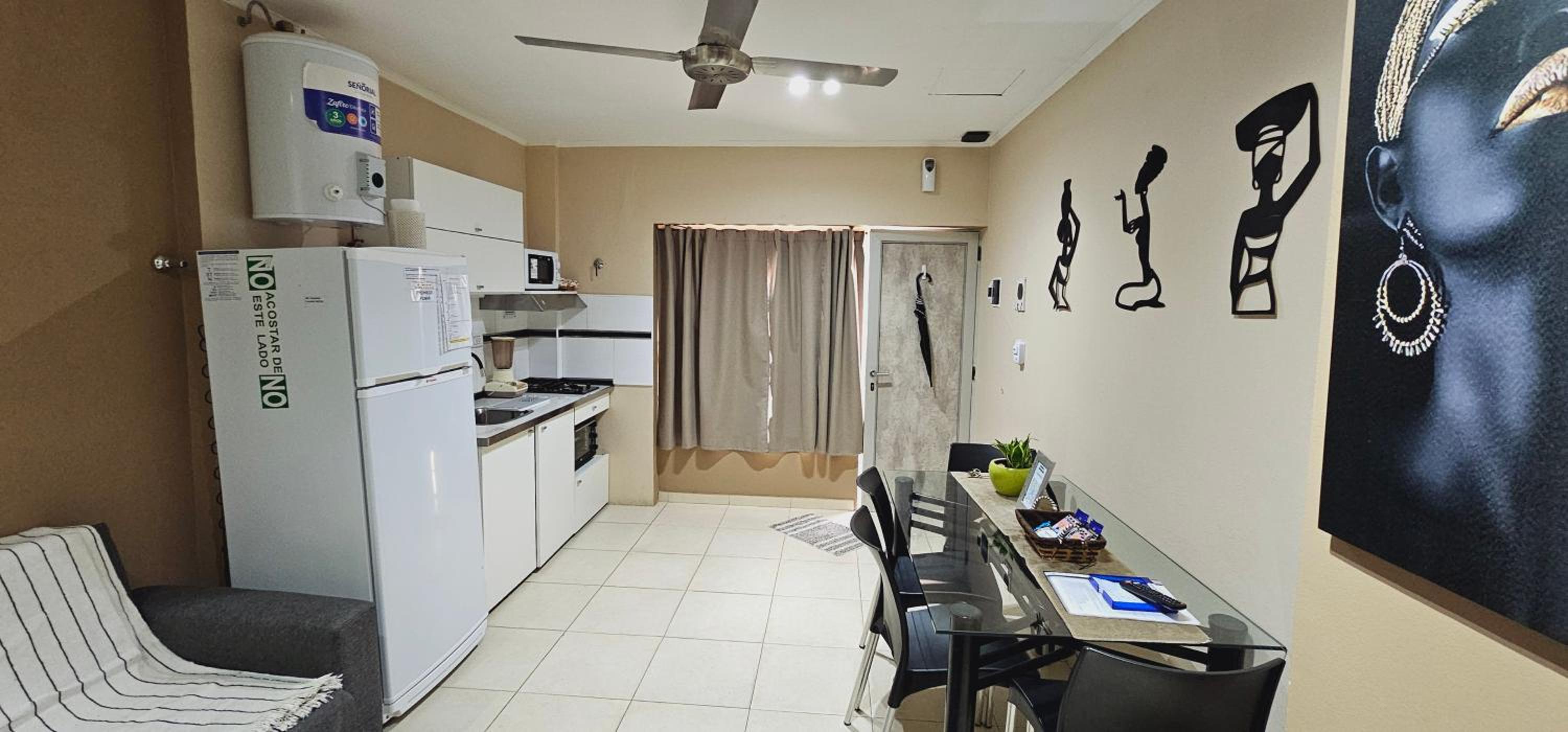 One-Bedroom Apartment photo 2