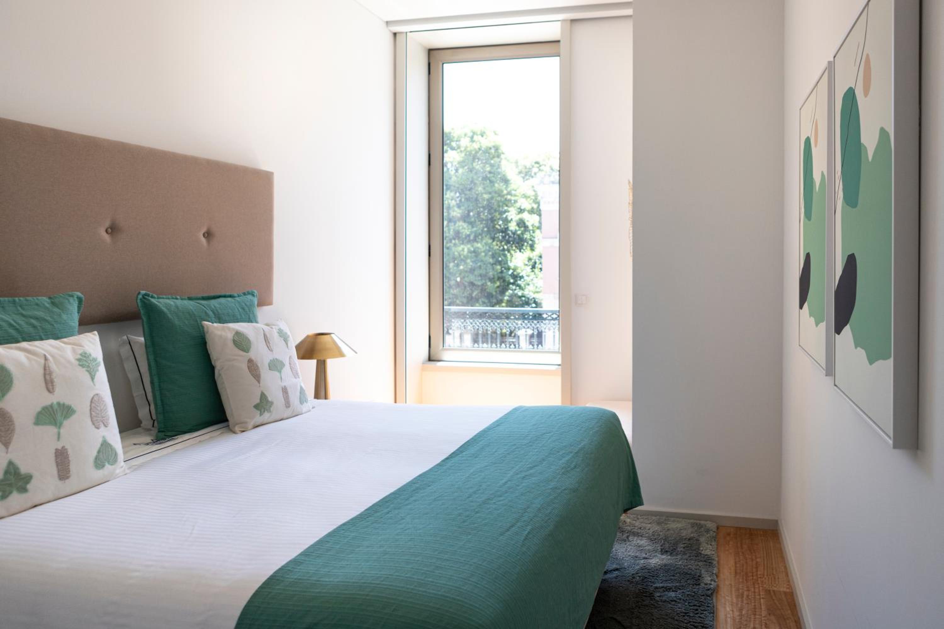 Superior Apartment