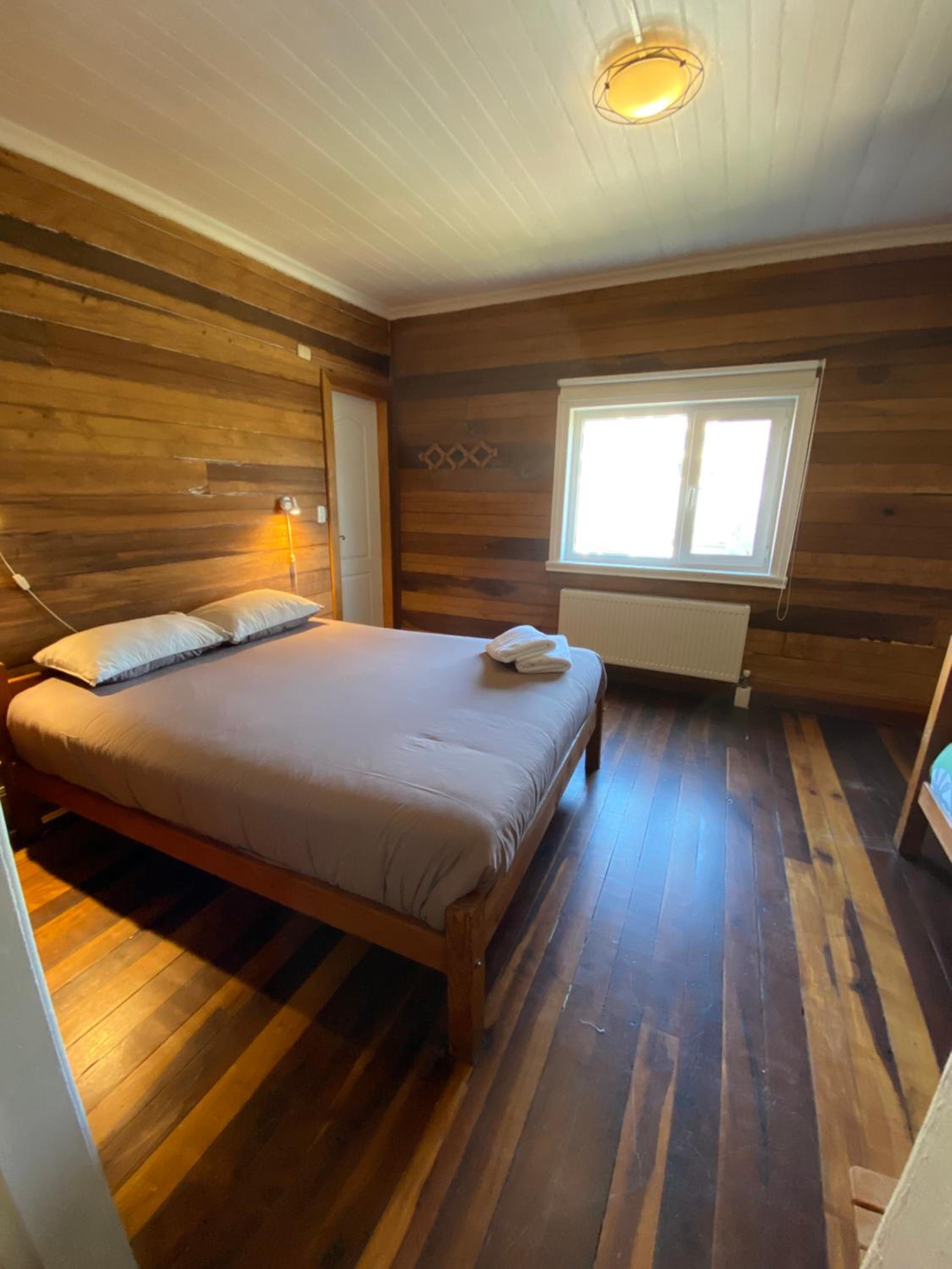 Family Room with Private Bathroom photo 1