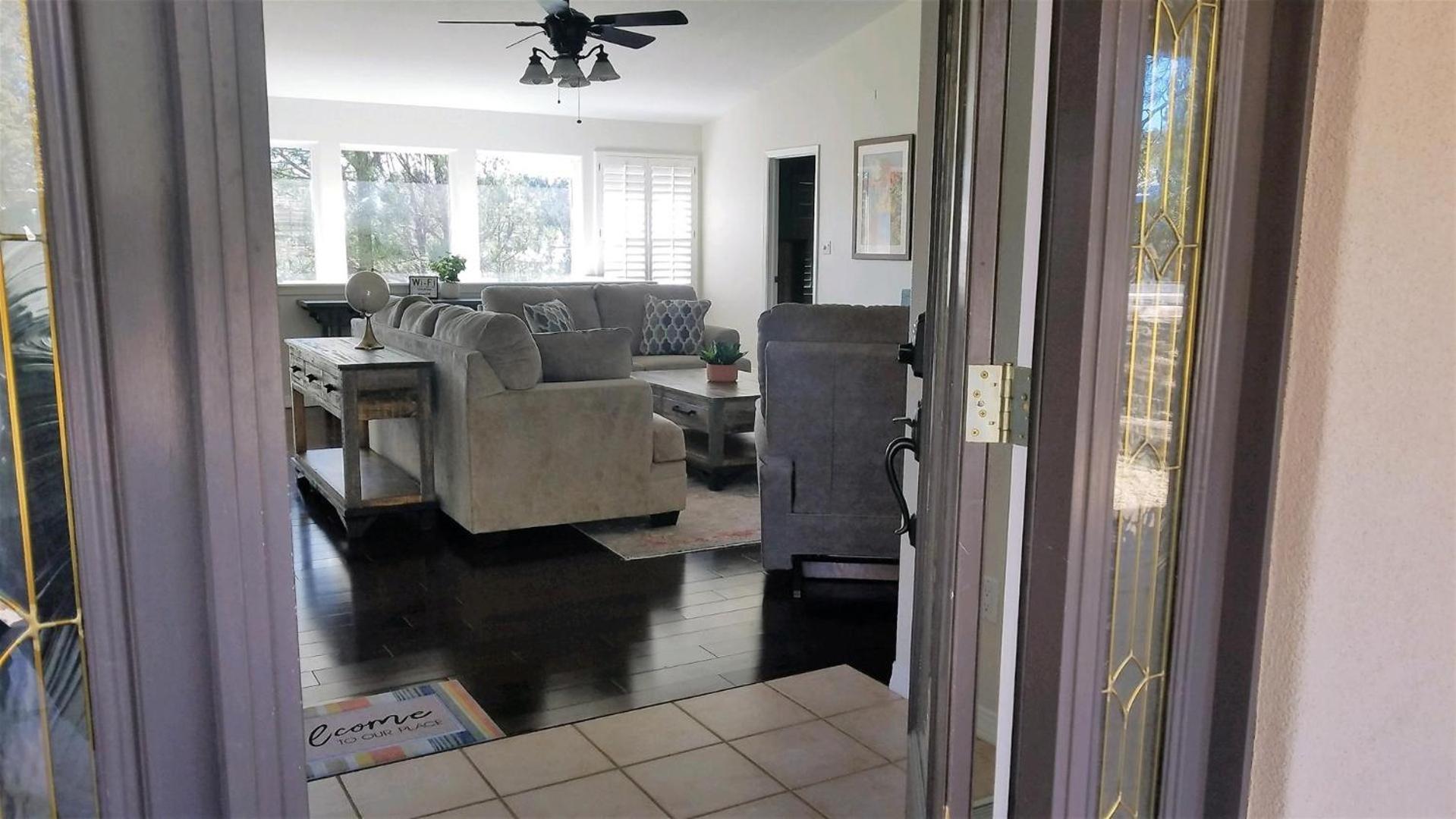 Three-Bedroom Vacation Home  photo 1