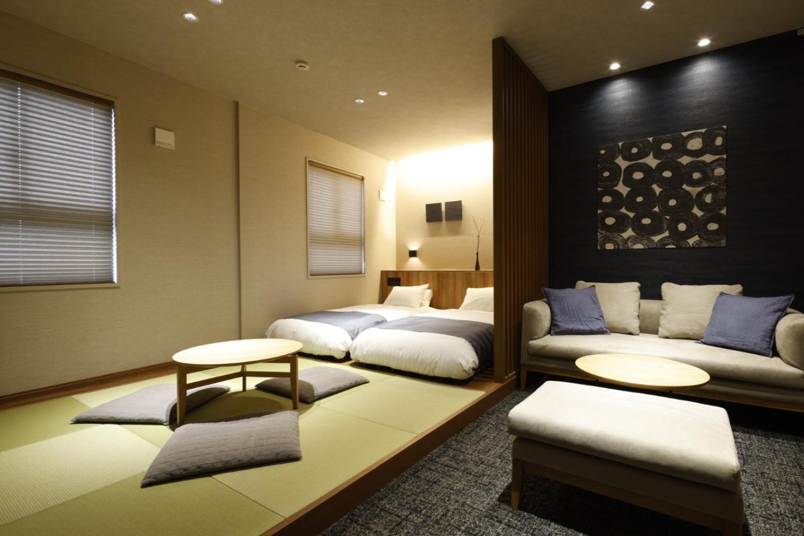 Deluxe Family Suite - Photo 1
