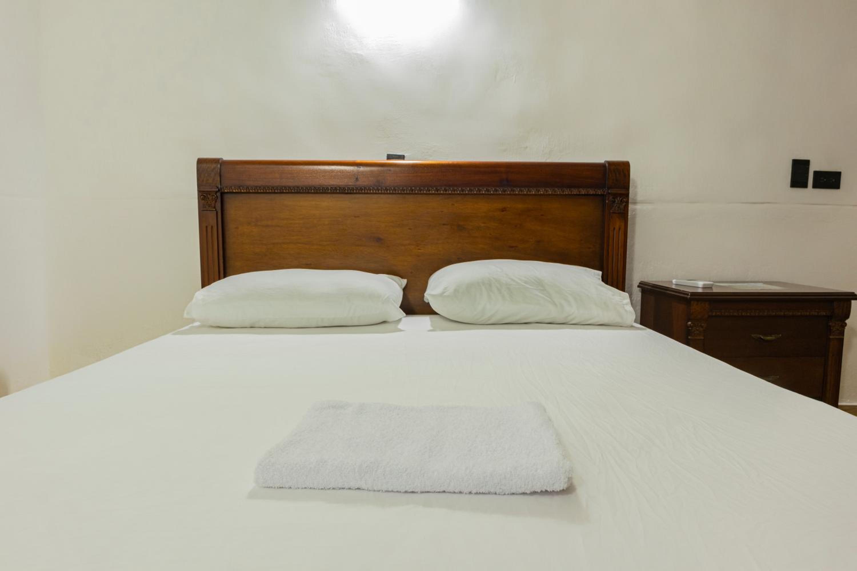 Deluxe Double Room with Shower
