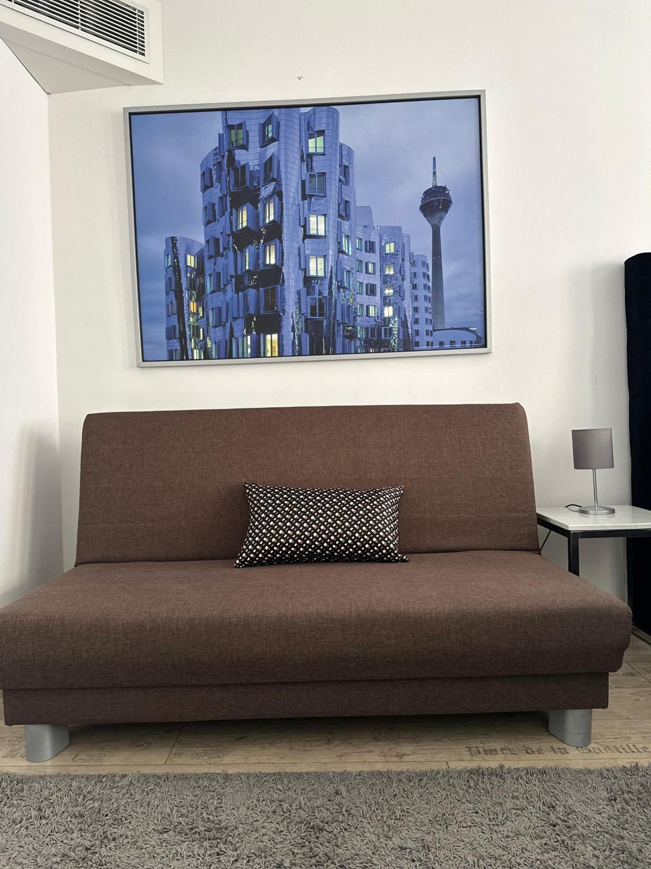 One-Bedroom Apartment - Photo 44