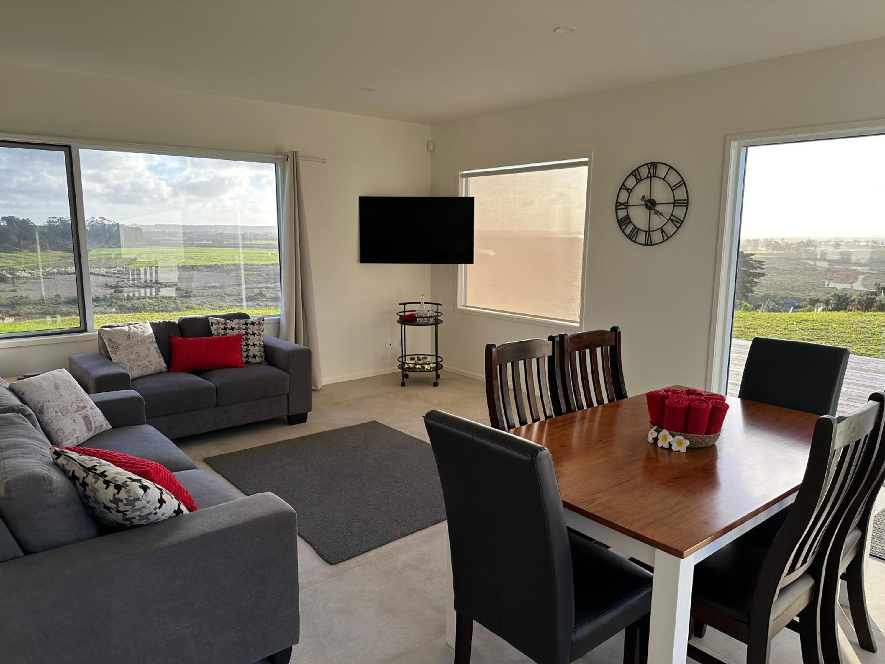 Three-Bedroom House photo 1