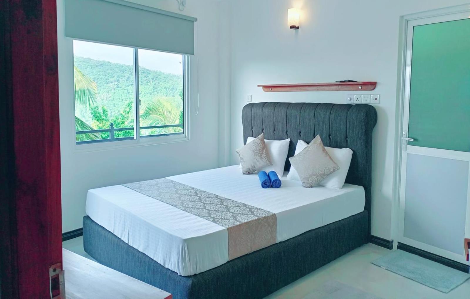 Deluxe Double Room With Balcony photo 1