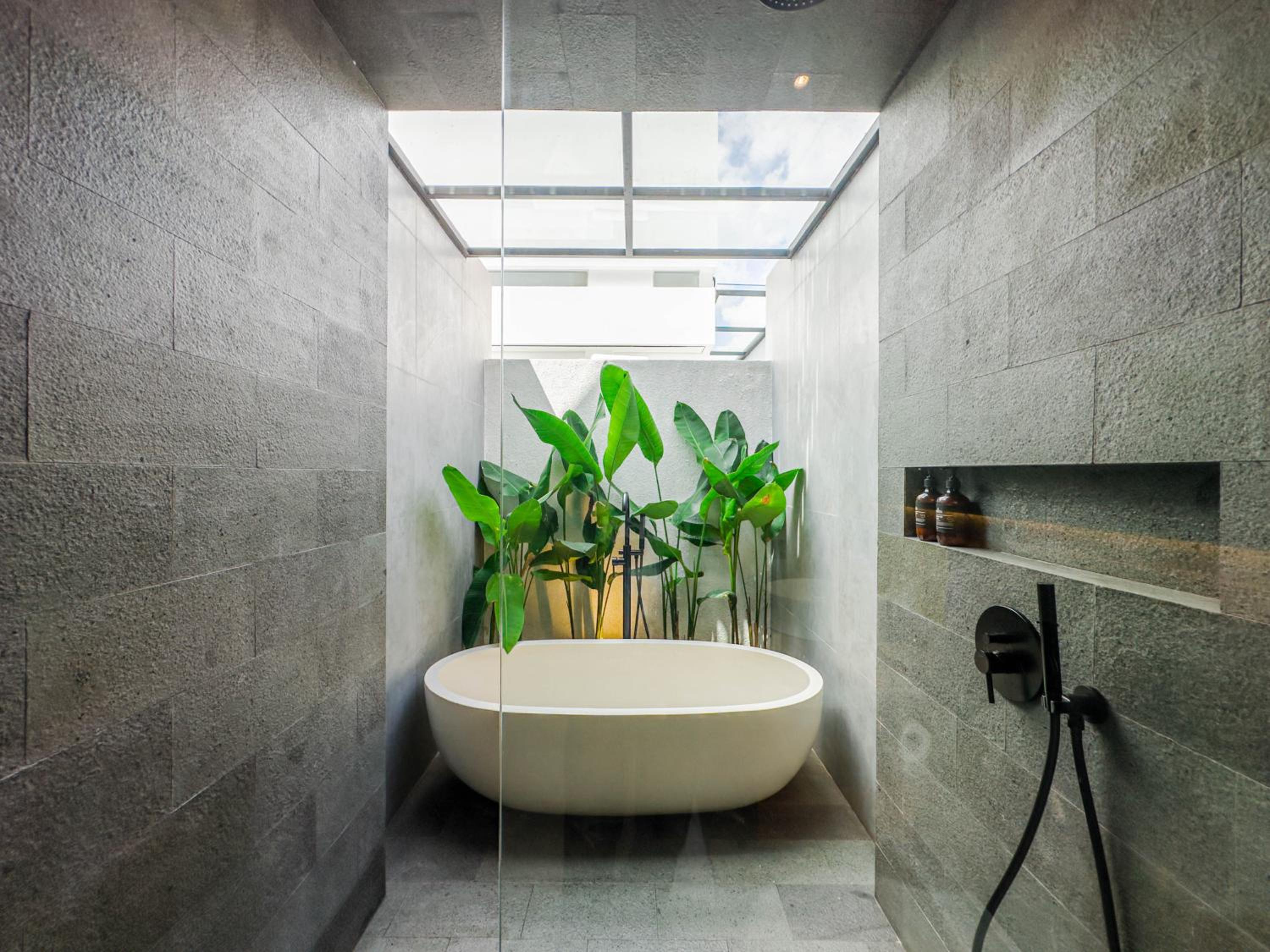 One-Bedroom Villa with Private Pool - Photo 16