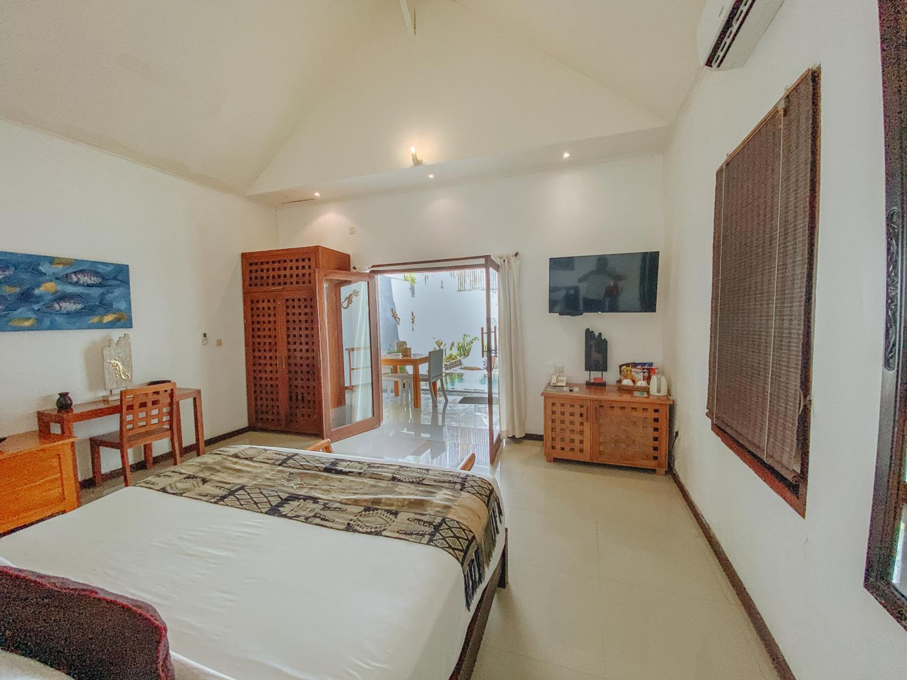 Tekek One-Bedroom Villa with Plunge Pool photo 2