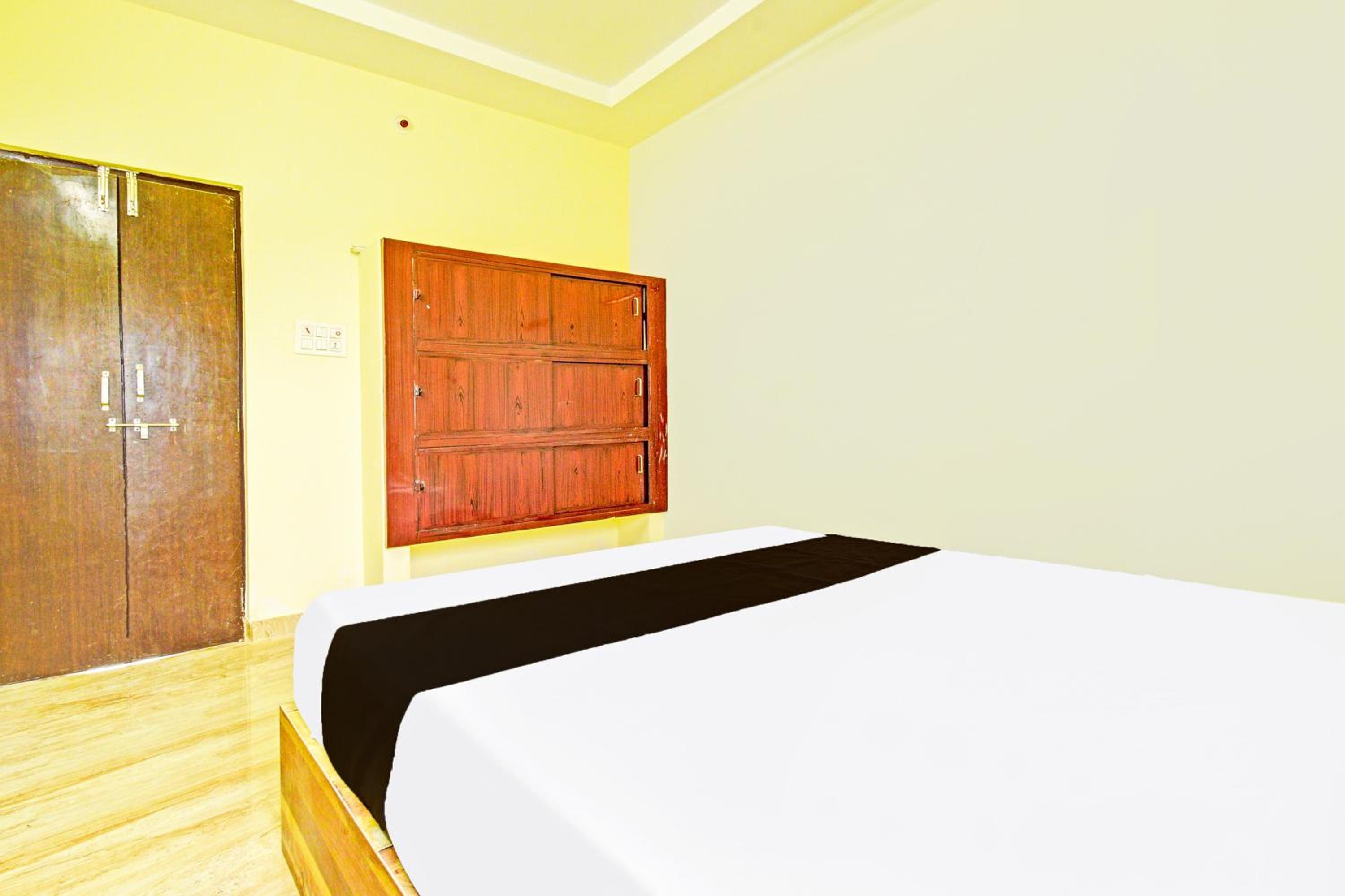 Classic Triple Room photo 3