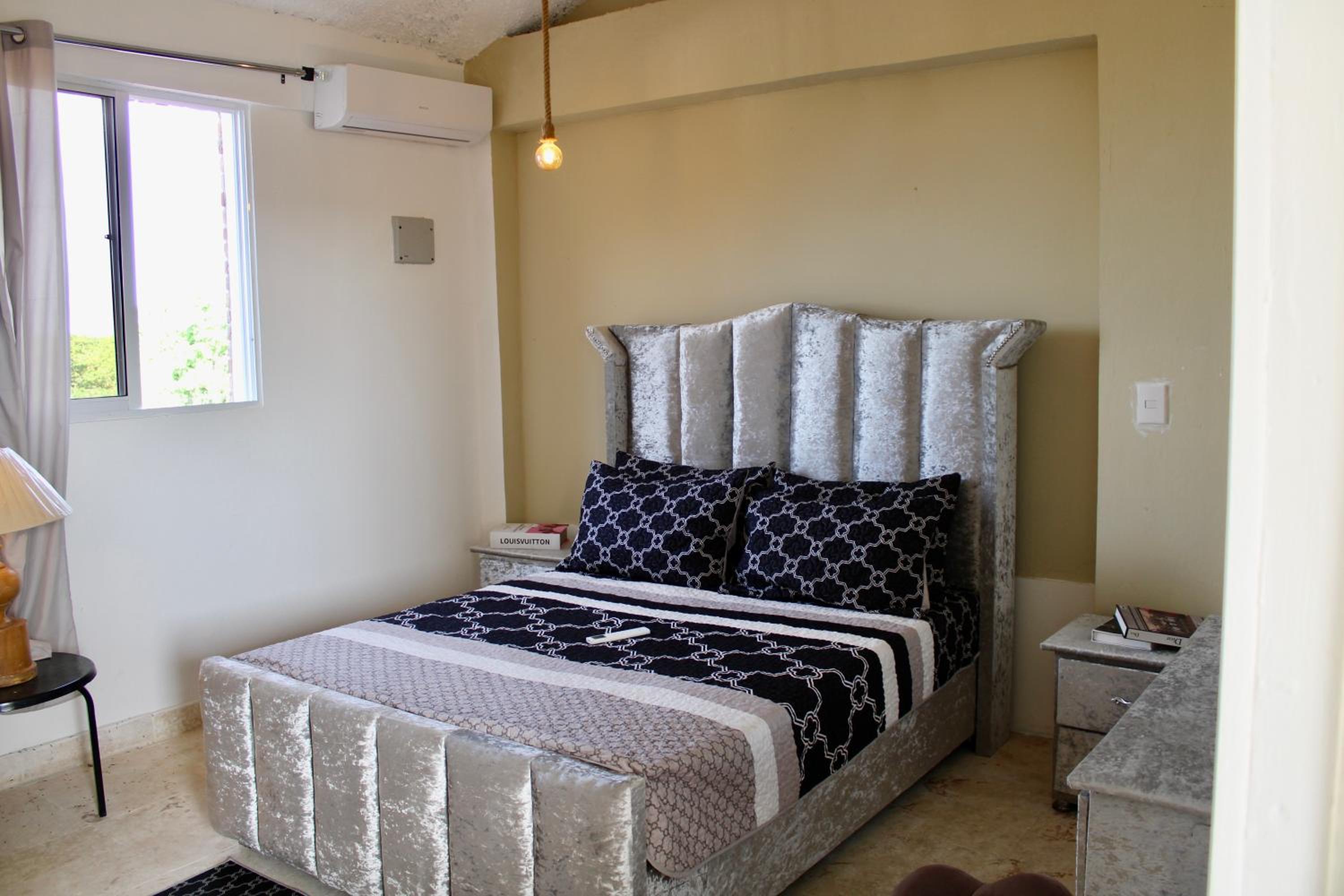 Apartment - Ground Floor photo 1