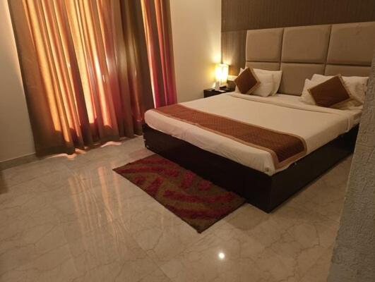 Standard Double Room - Photo 1