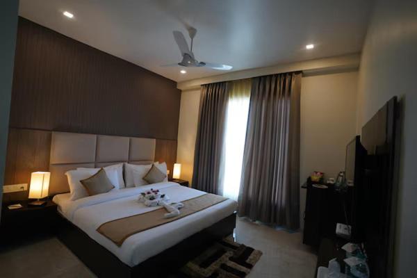 Standard Double Room - Photo 4