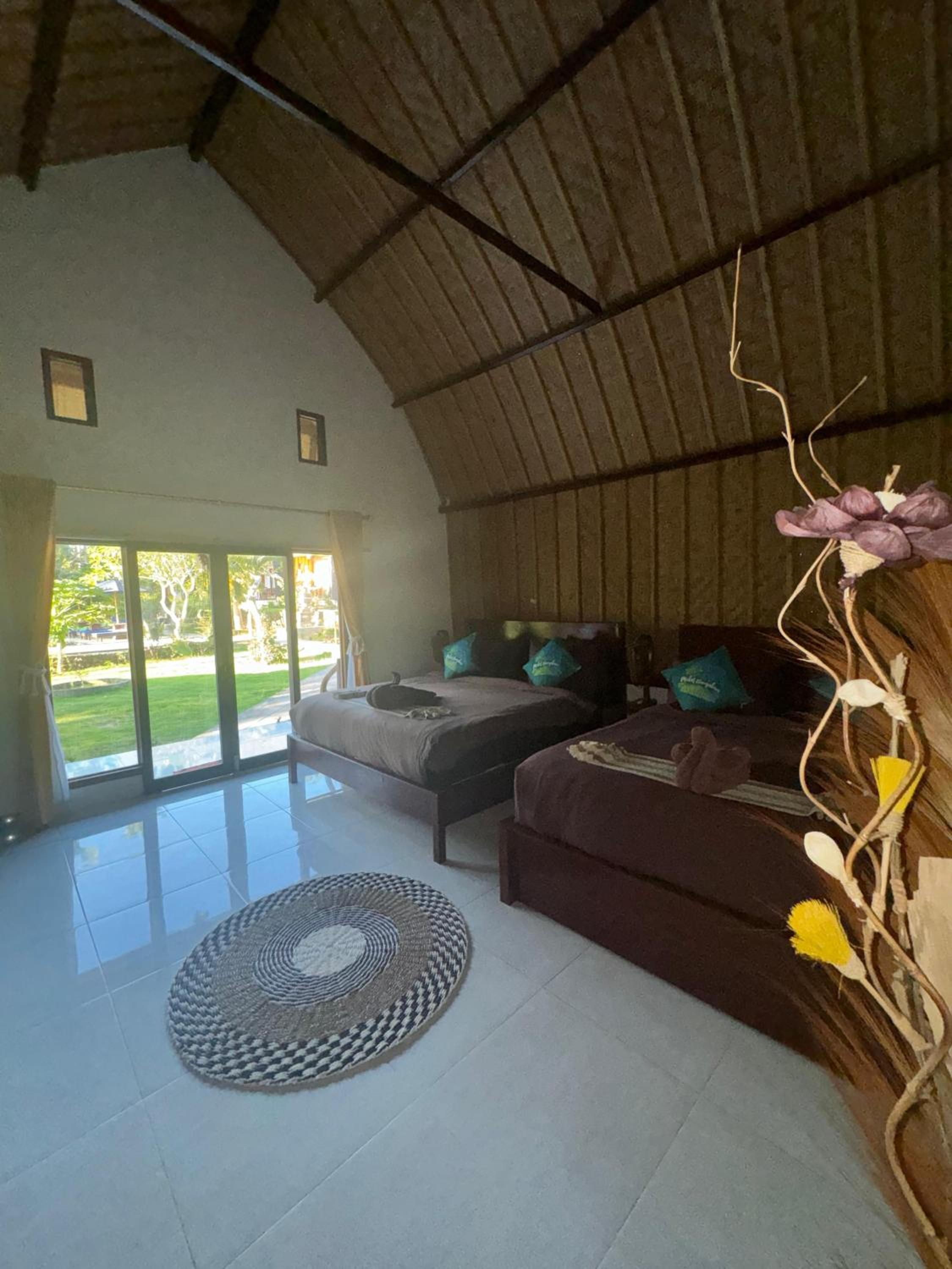 Deluxe Family Room - Photo 35