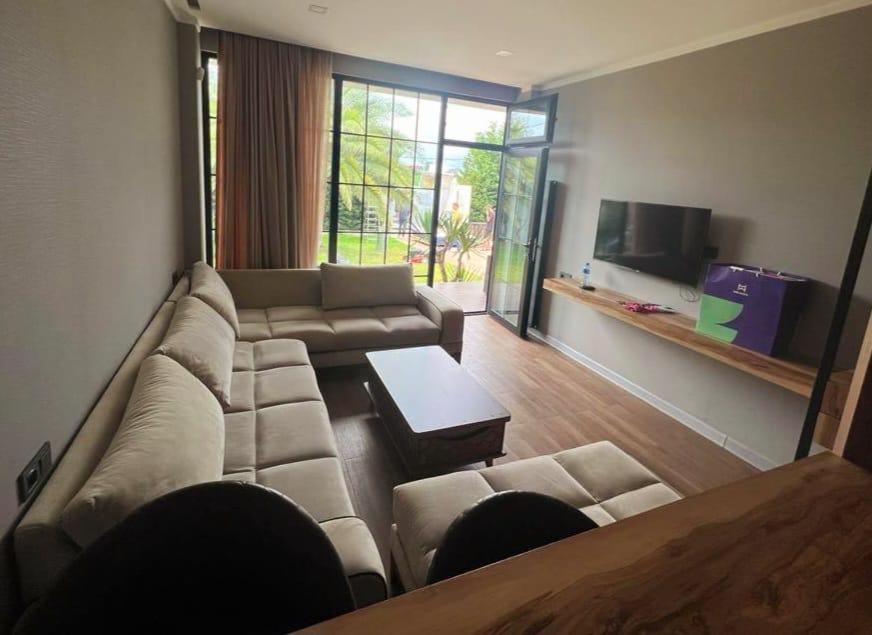 Four-Bedroom Holiday Home photo 3