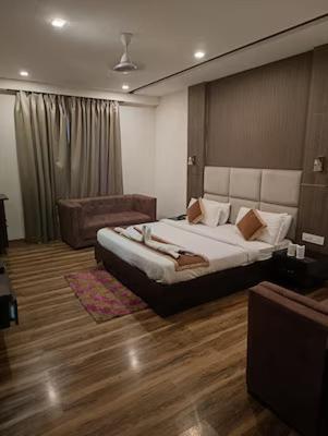 Deluxe Double Room photo 2