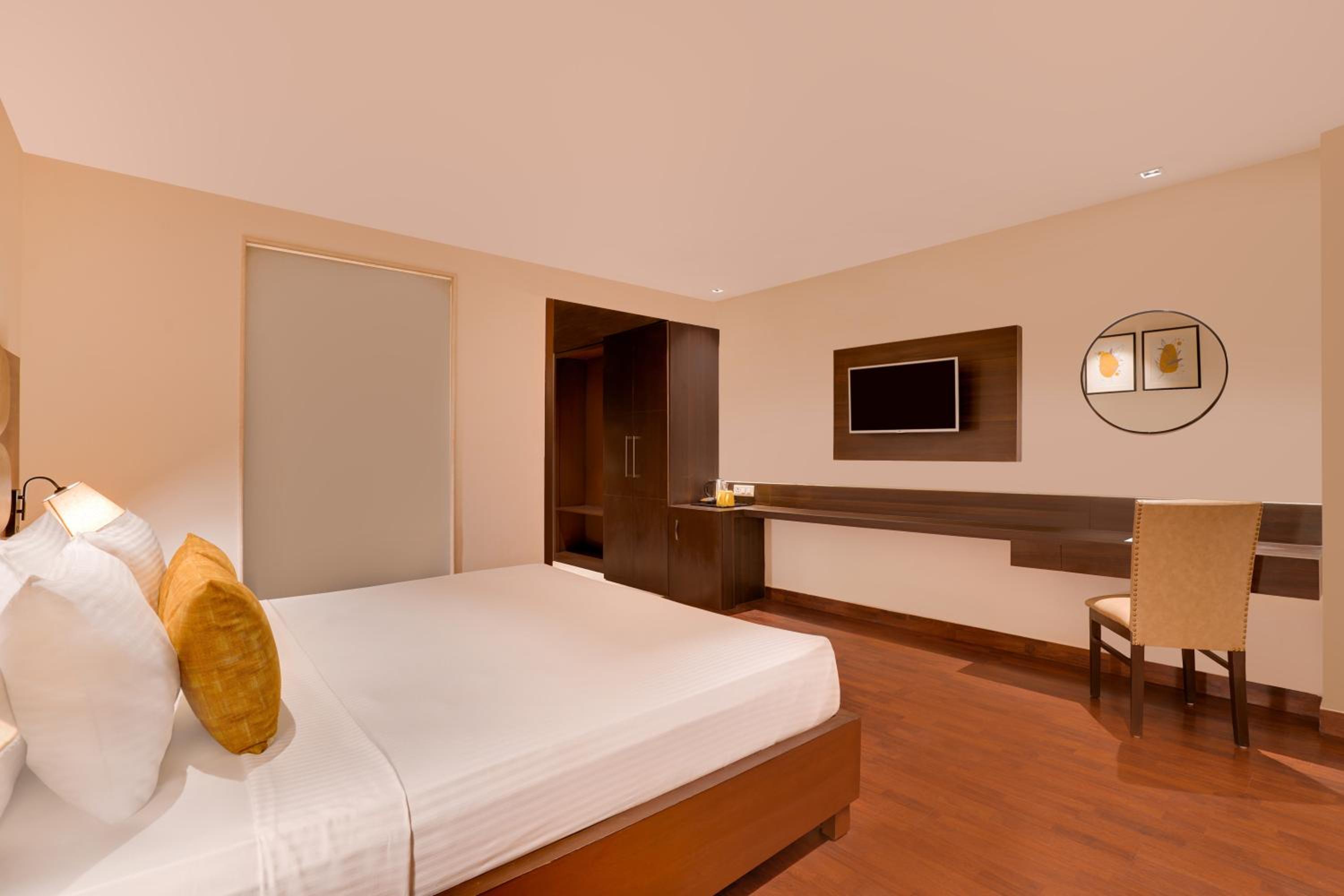 Deluxe King Room