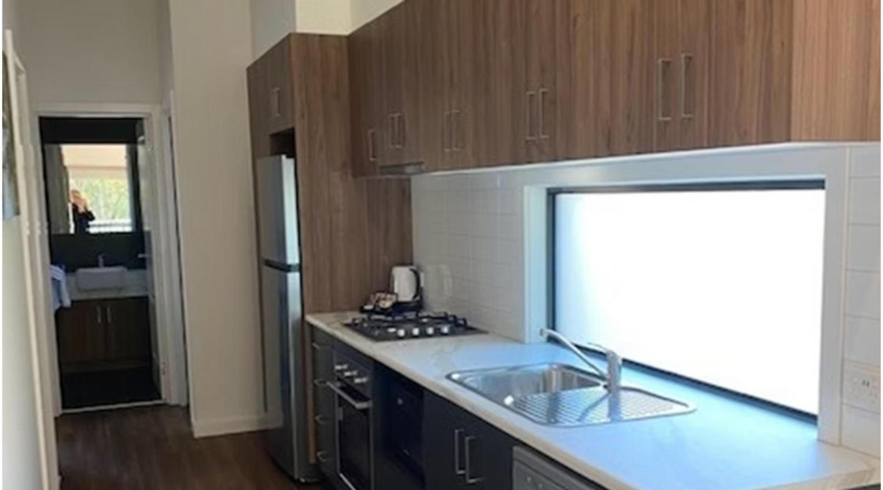 Deluxe 2 Bedroom Villa - Sleeps 6 - Photo 4