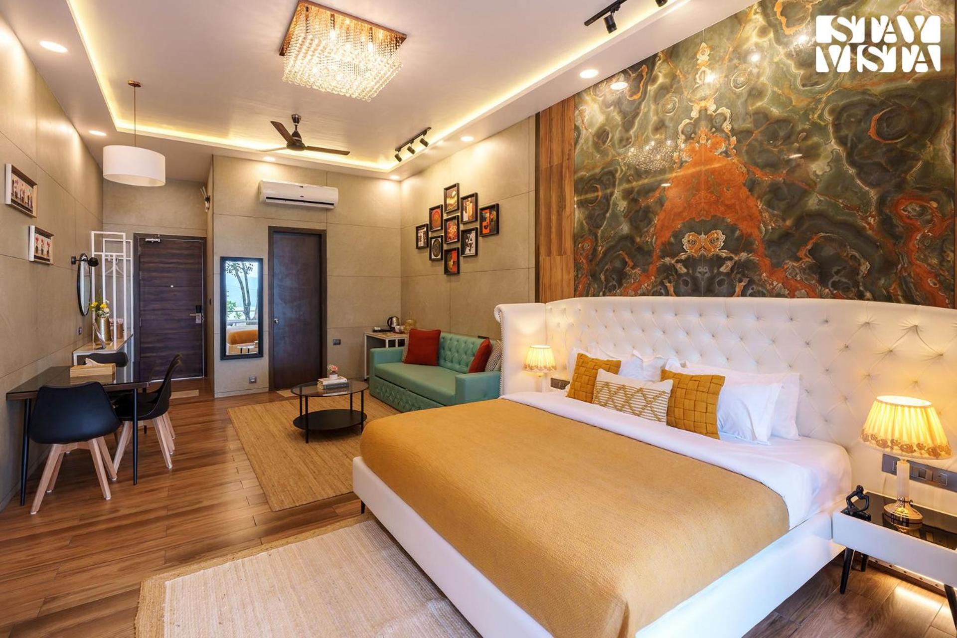 Villa photo 1
