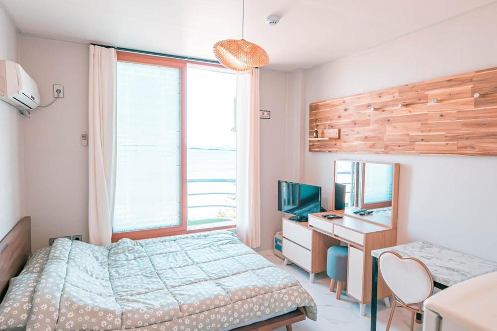 Double Room 13 photo 1