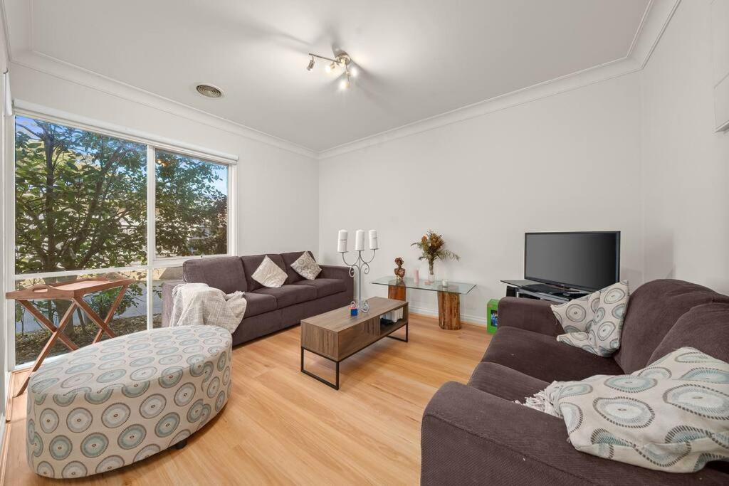 Three-Bedroom House photo 1