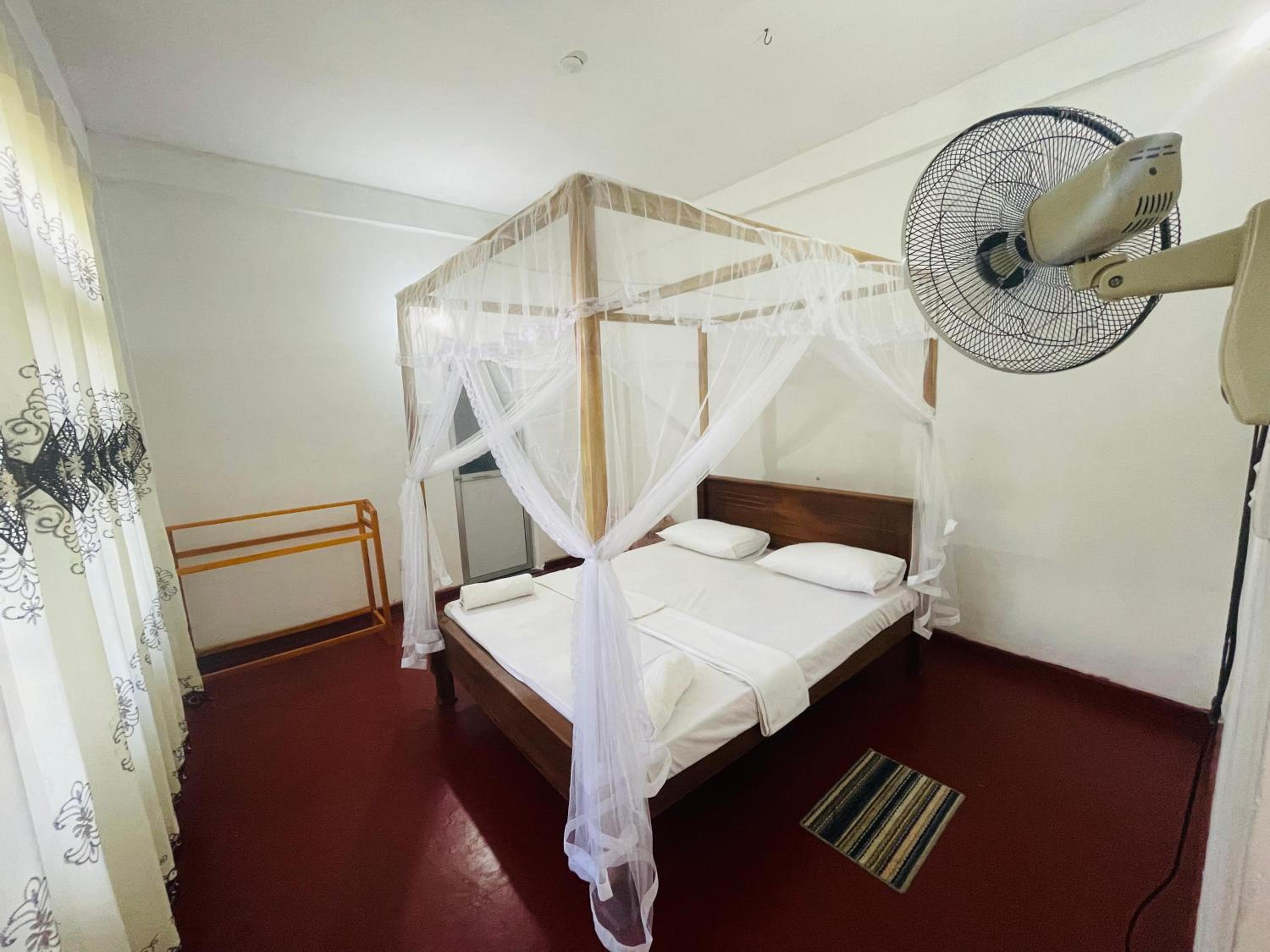 Double Room with Private Bathroom photo 1
