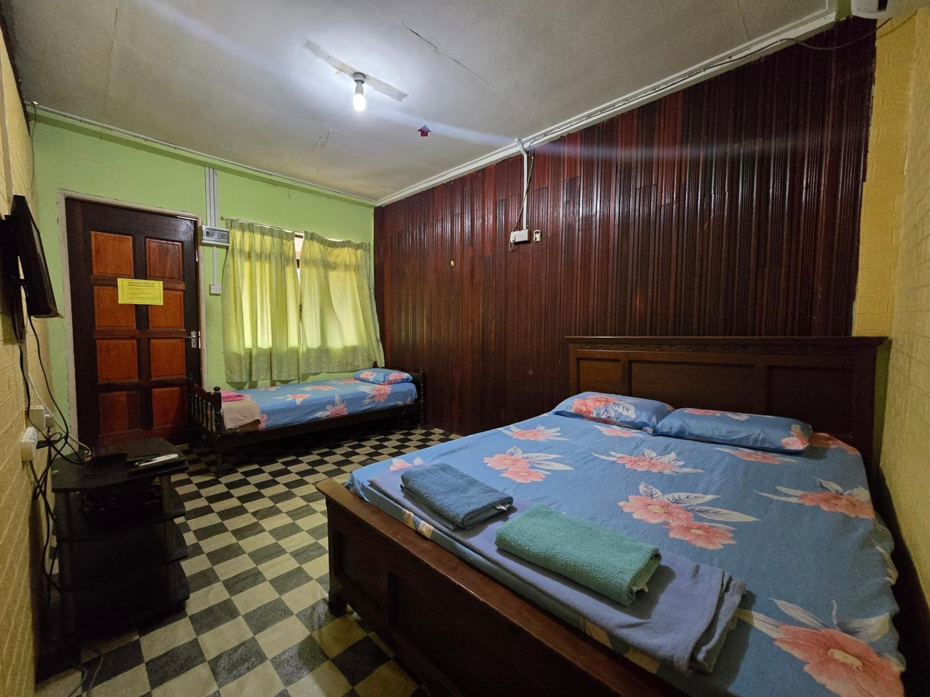 Deluxe Triple Room photo 1