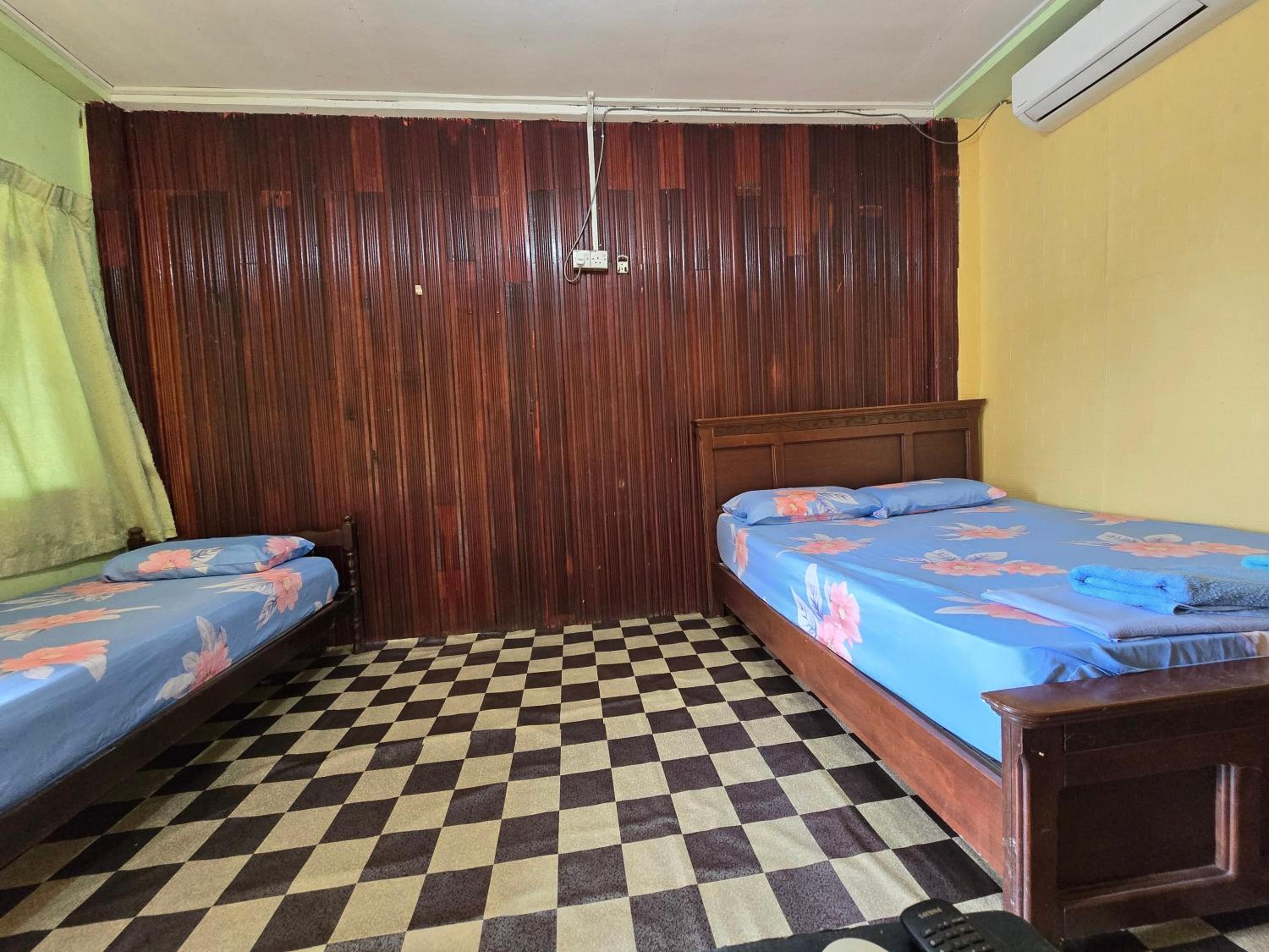 Deluxe Triple Room photo 3