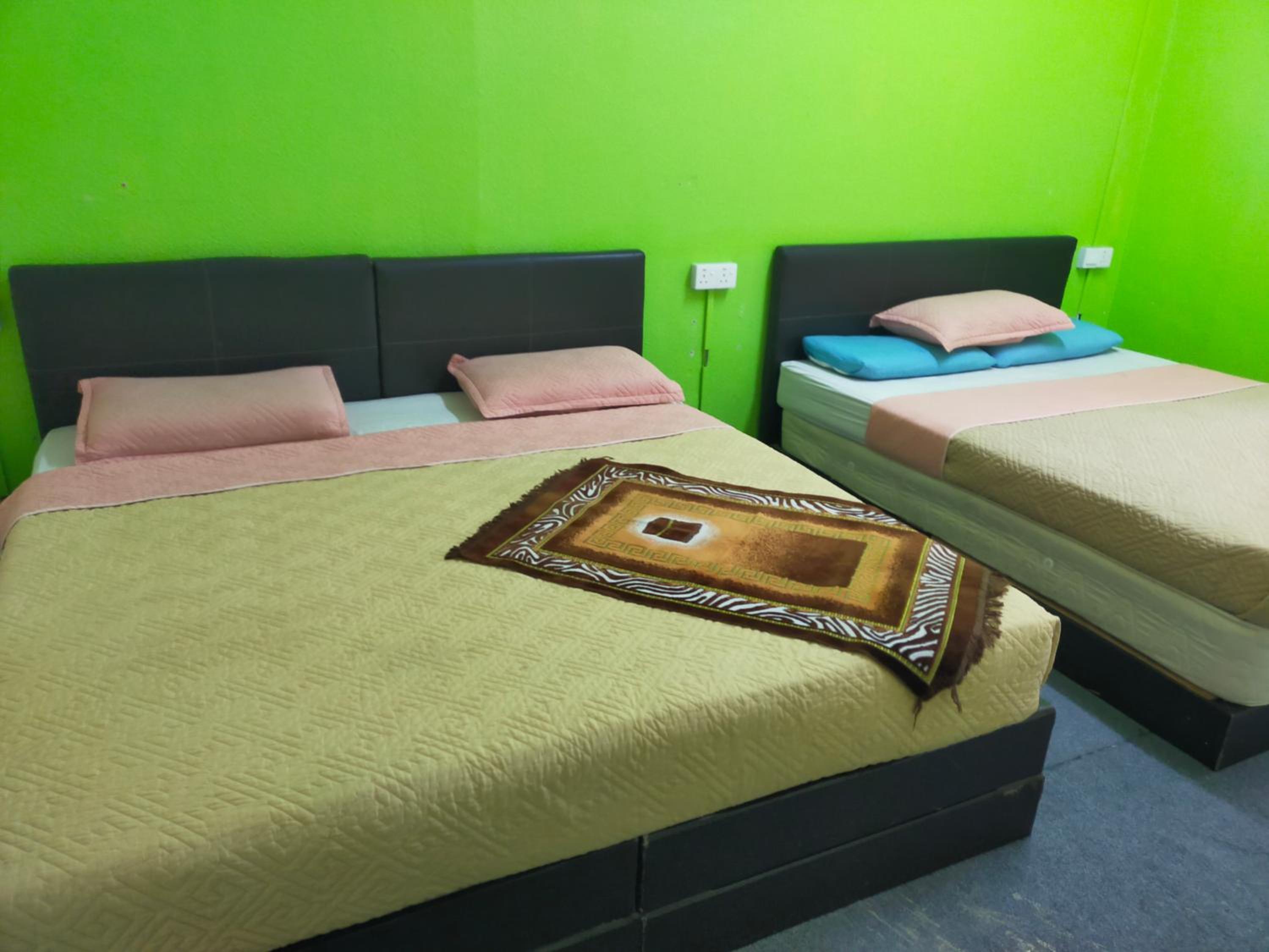 Double Room With Private Bathroom photo 2