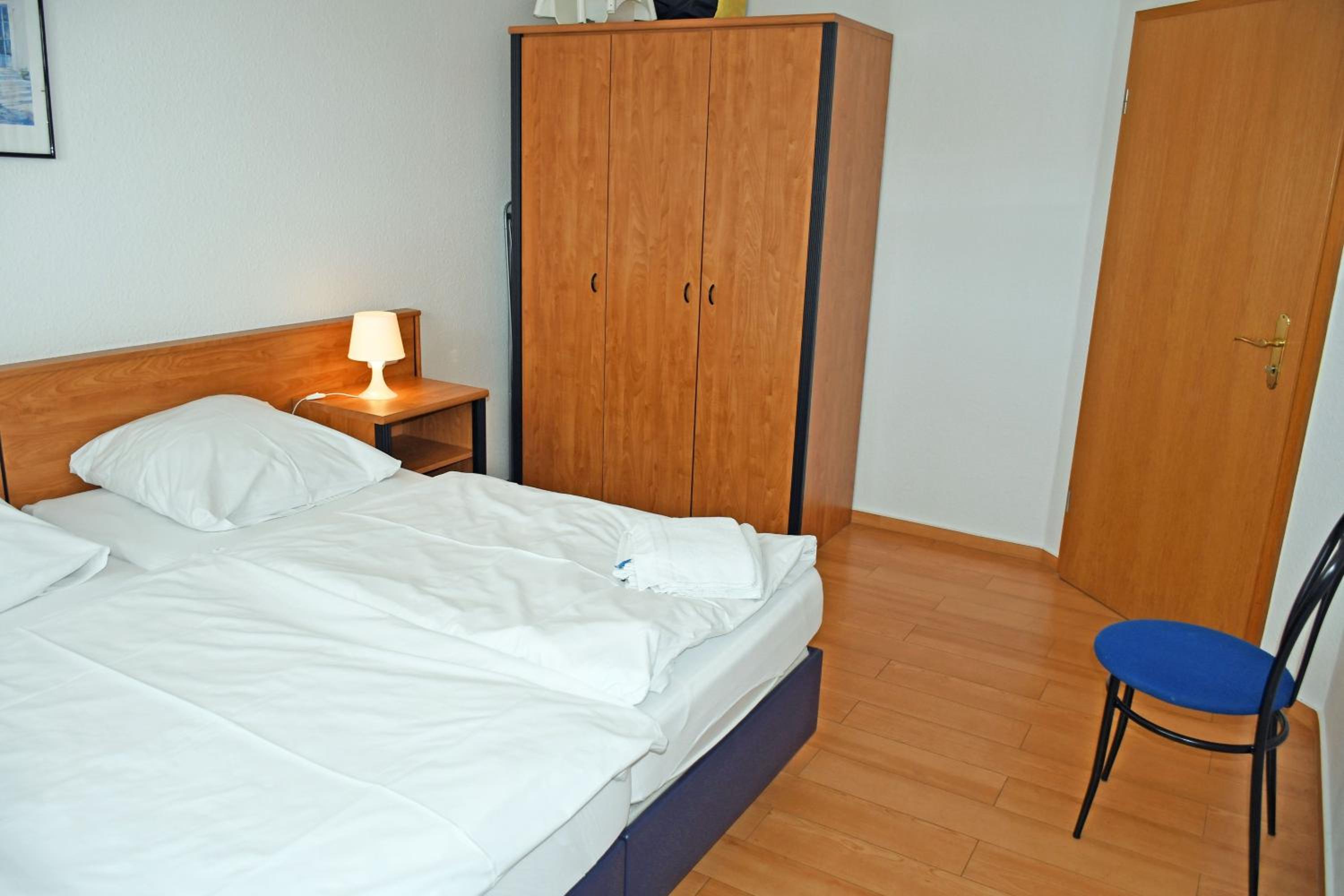 One-Bedroom Apartment with Balcony photo 1