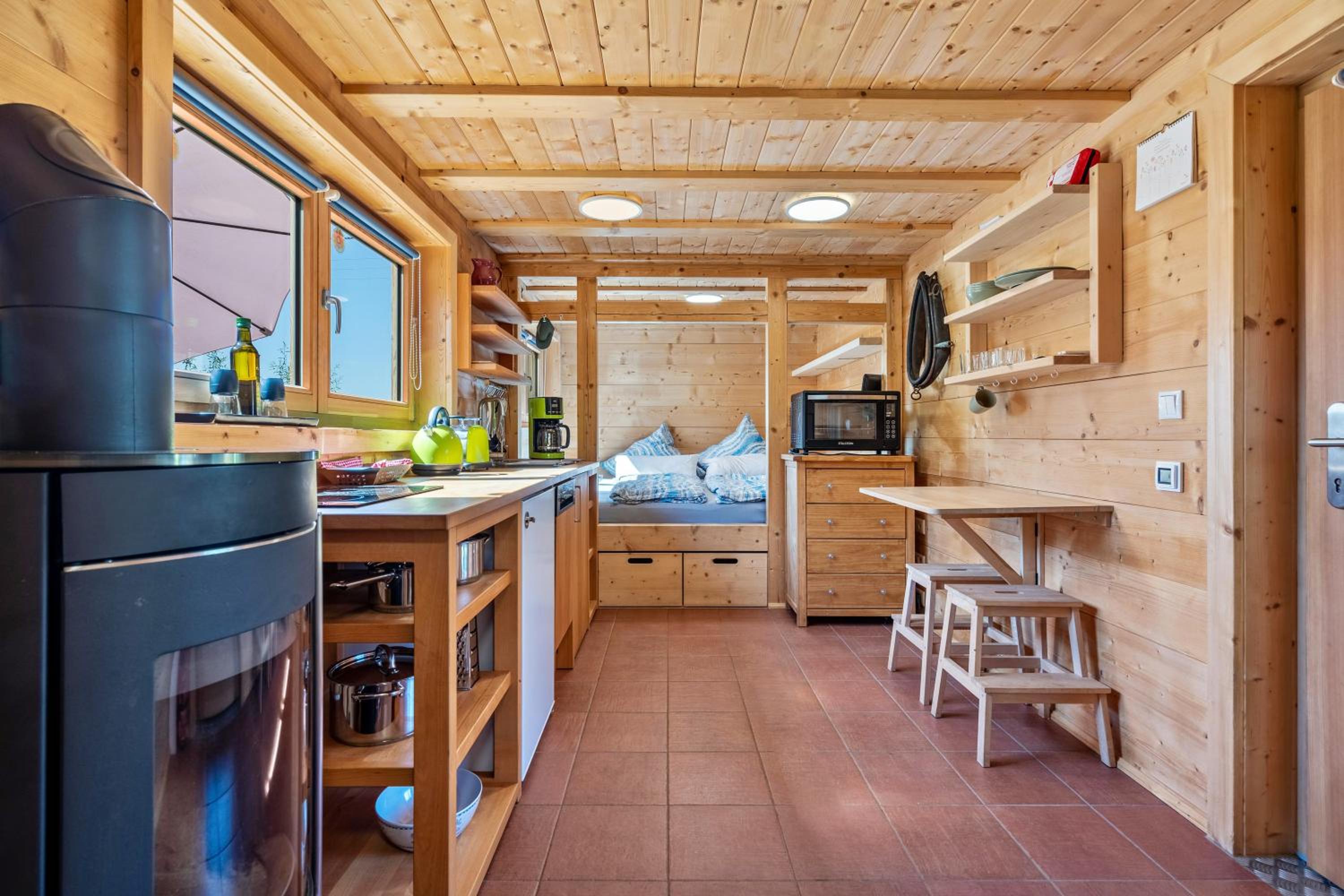 One-Bedroom House photo 3