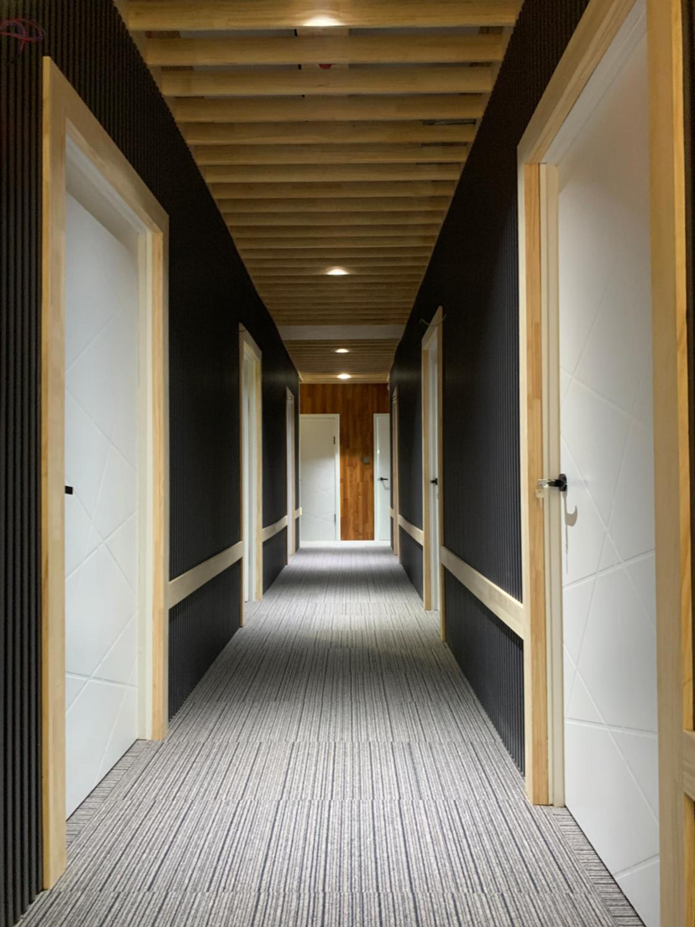Single Bed in 6-Bed Dormitory Room photo 3