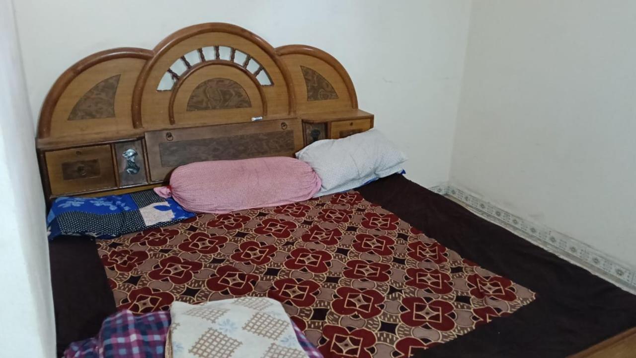 Double Room With Extra Bed photo 3