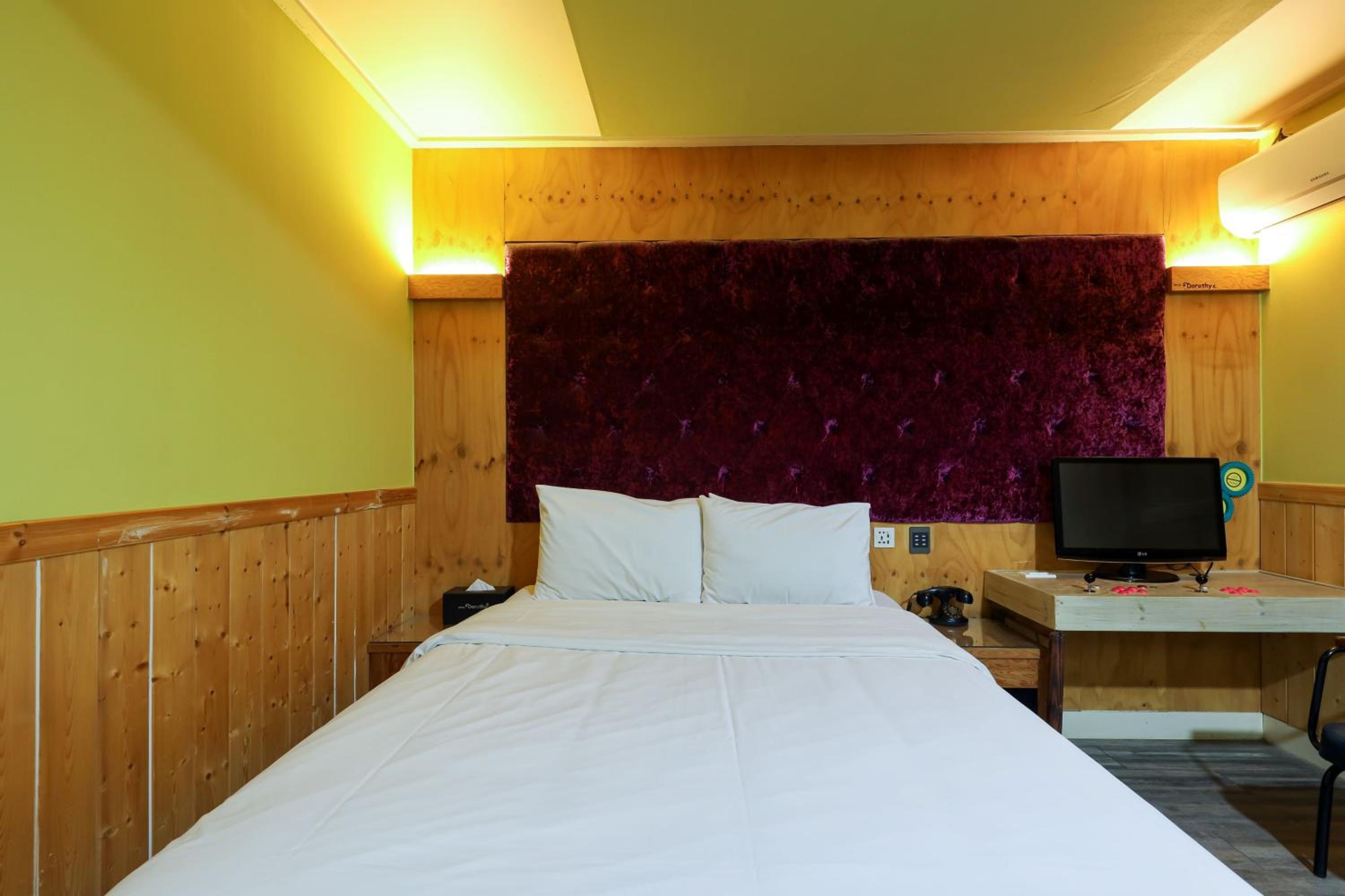 Deluxe Double Room photo 3
