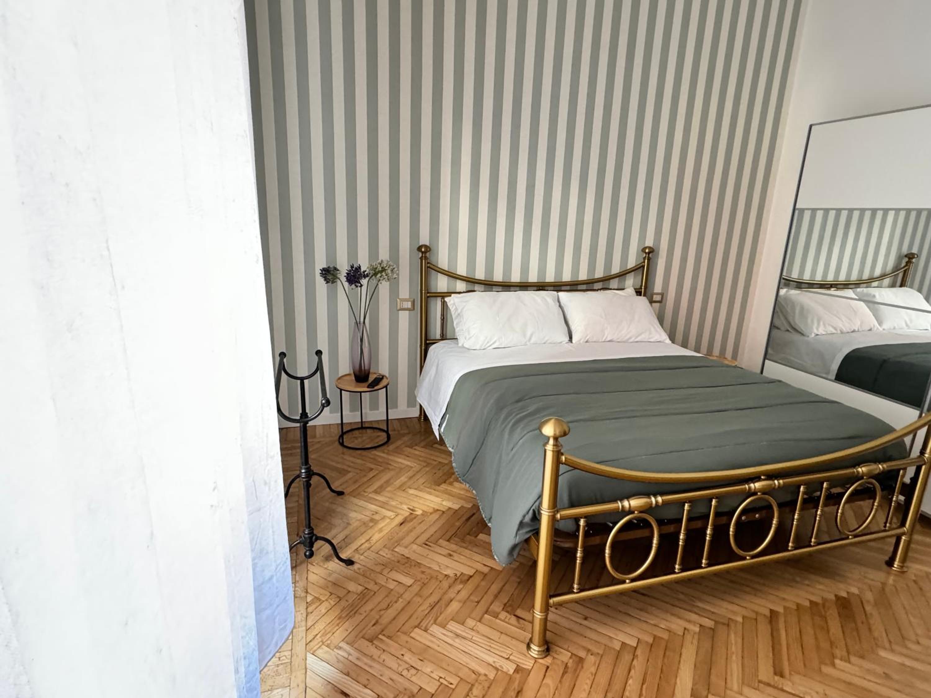 Two-Bedroom Apartment with City View