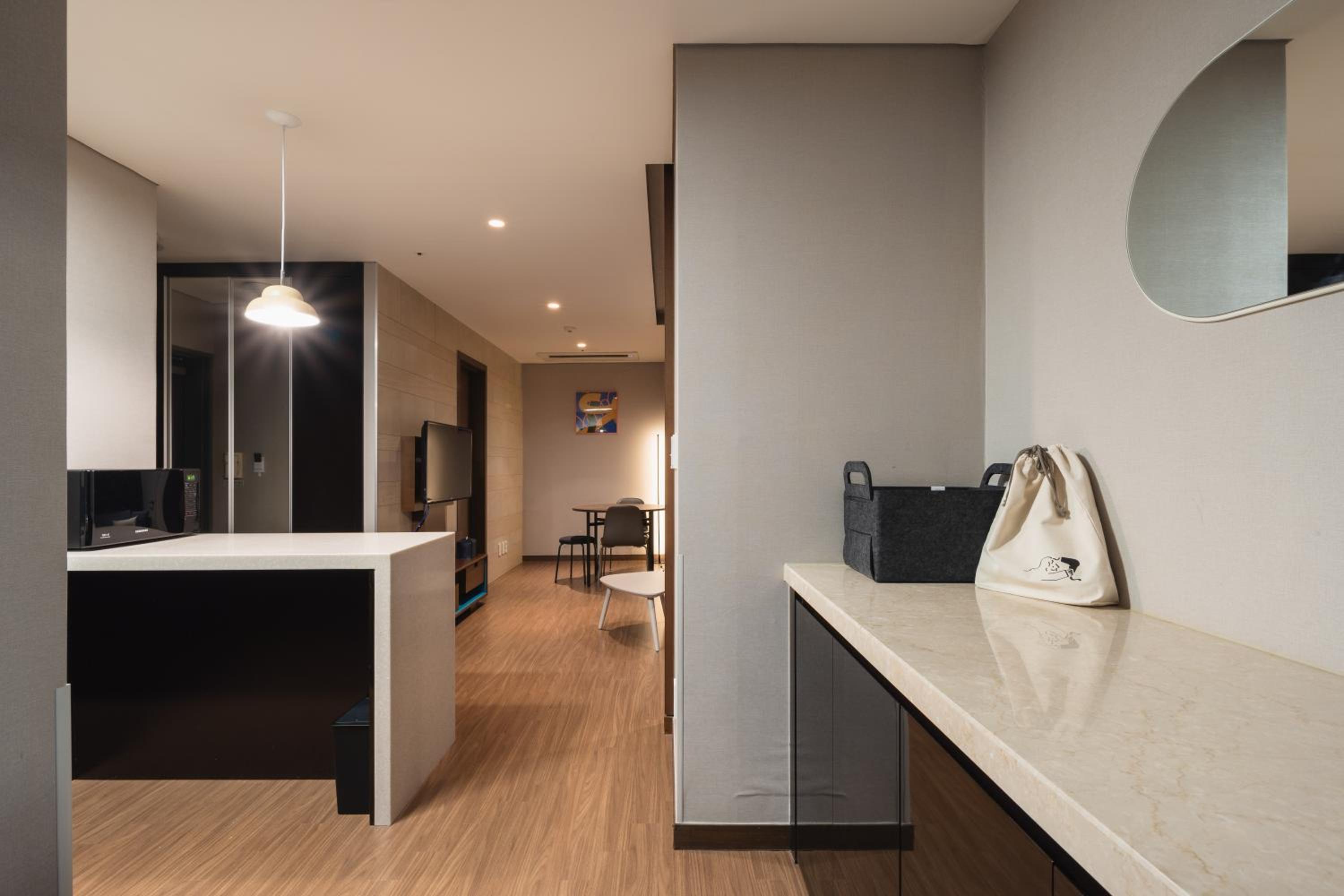 Premier Suite - Photo 3