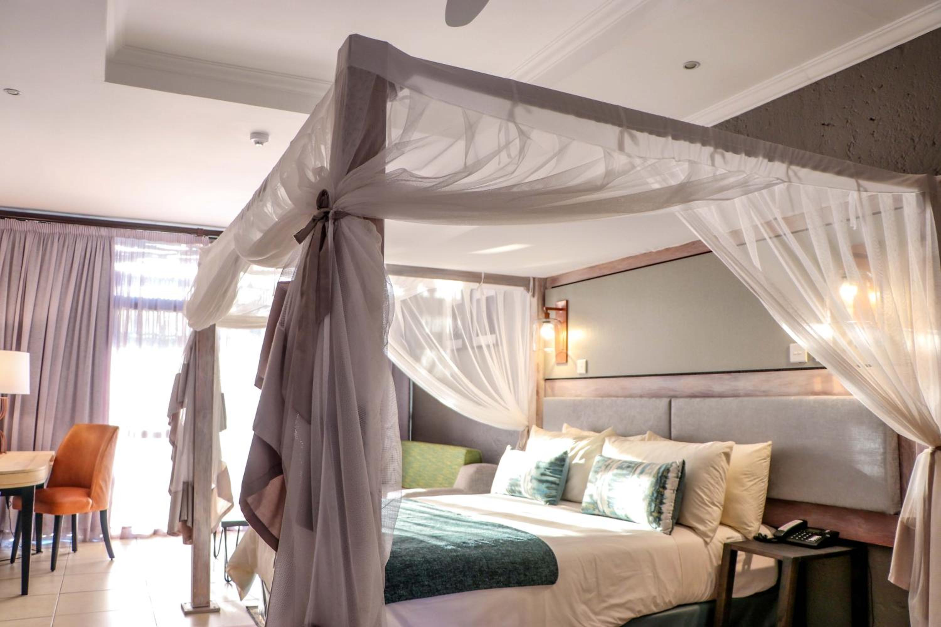 Deluxe Room - Photo 1